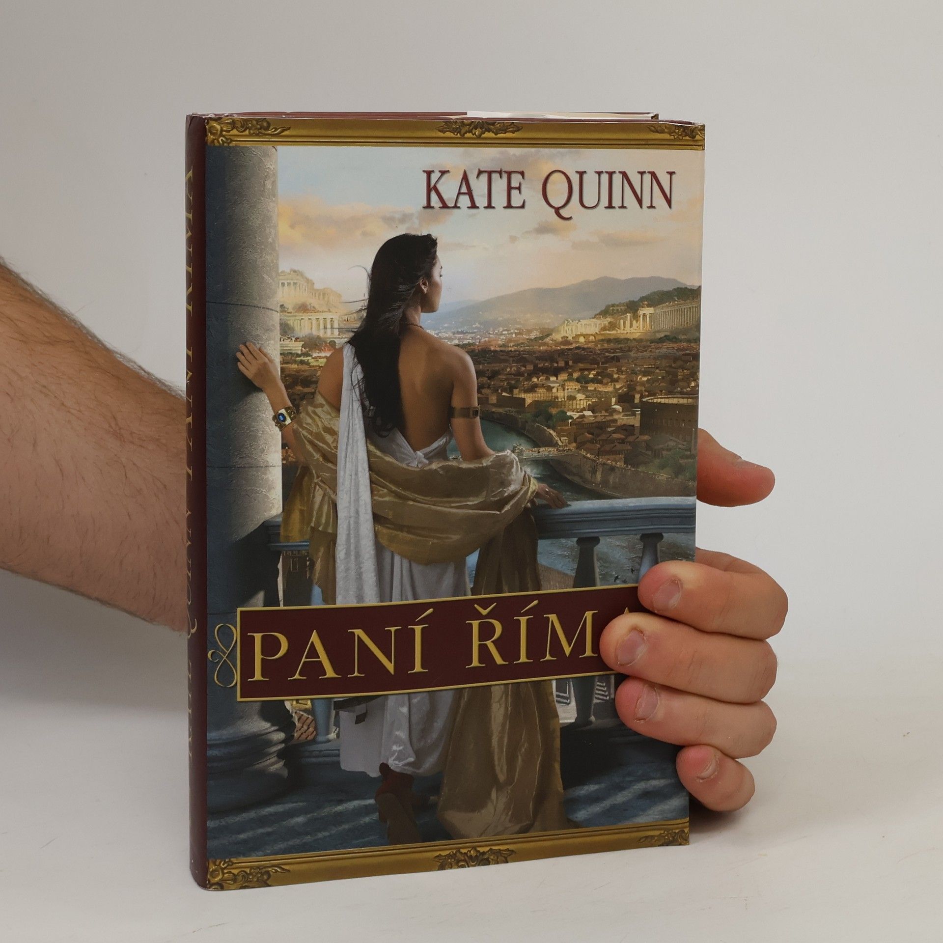 Kate Quinn Paní Říma