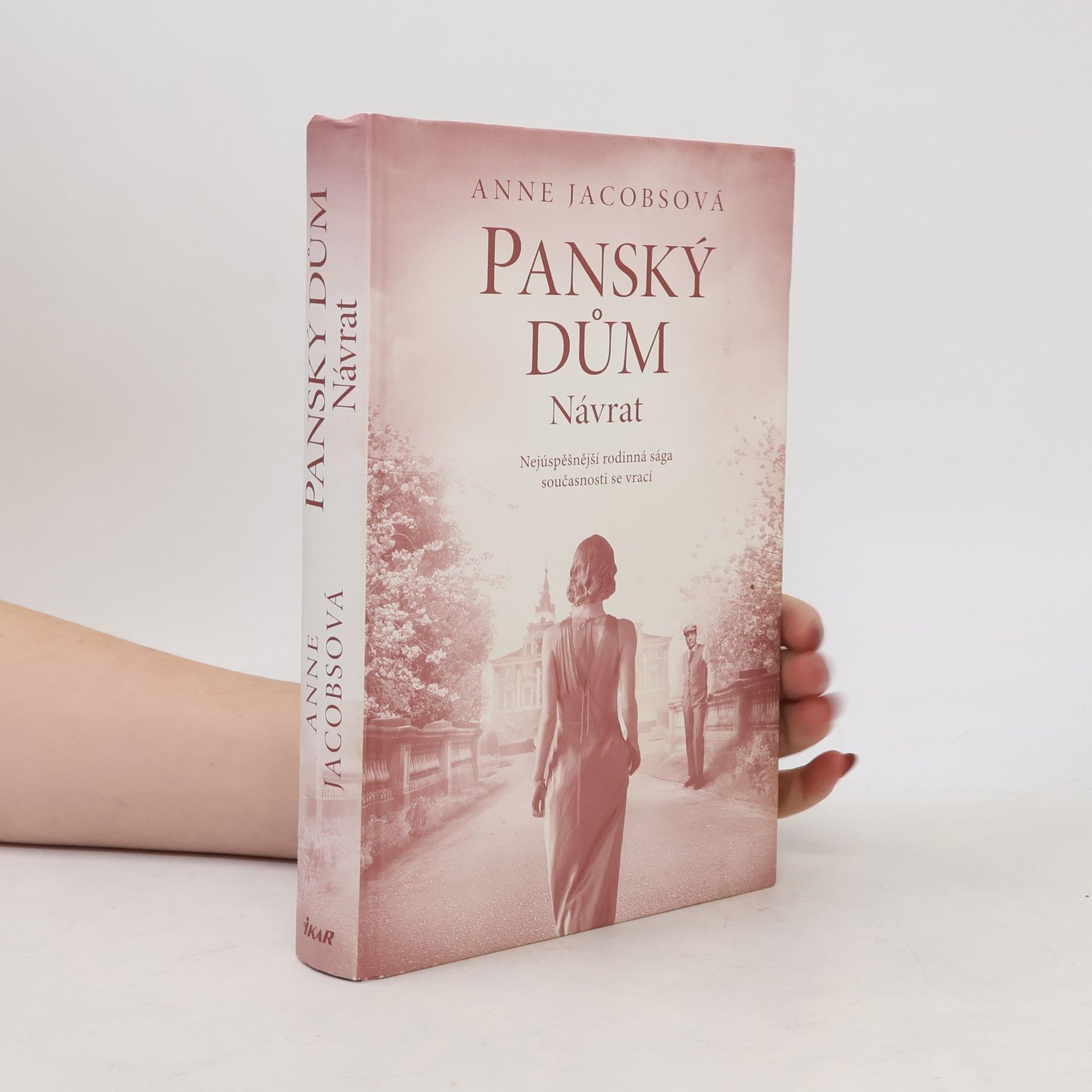 Anne Jacobs Panský dům. Návrat