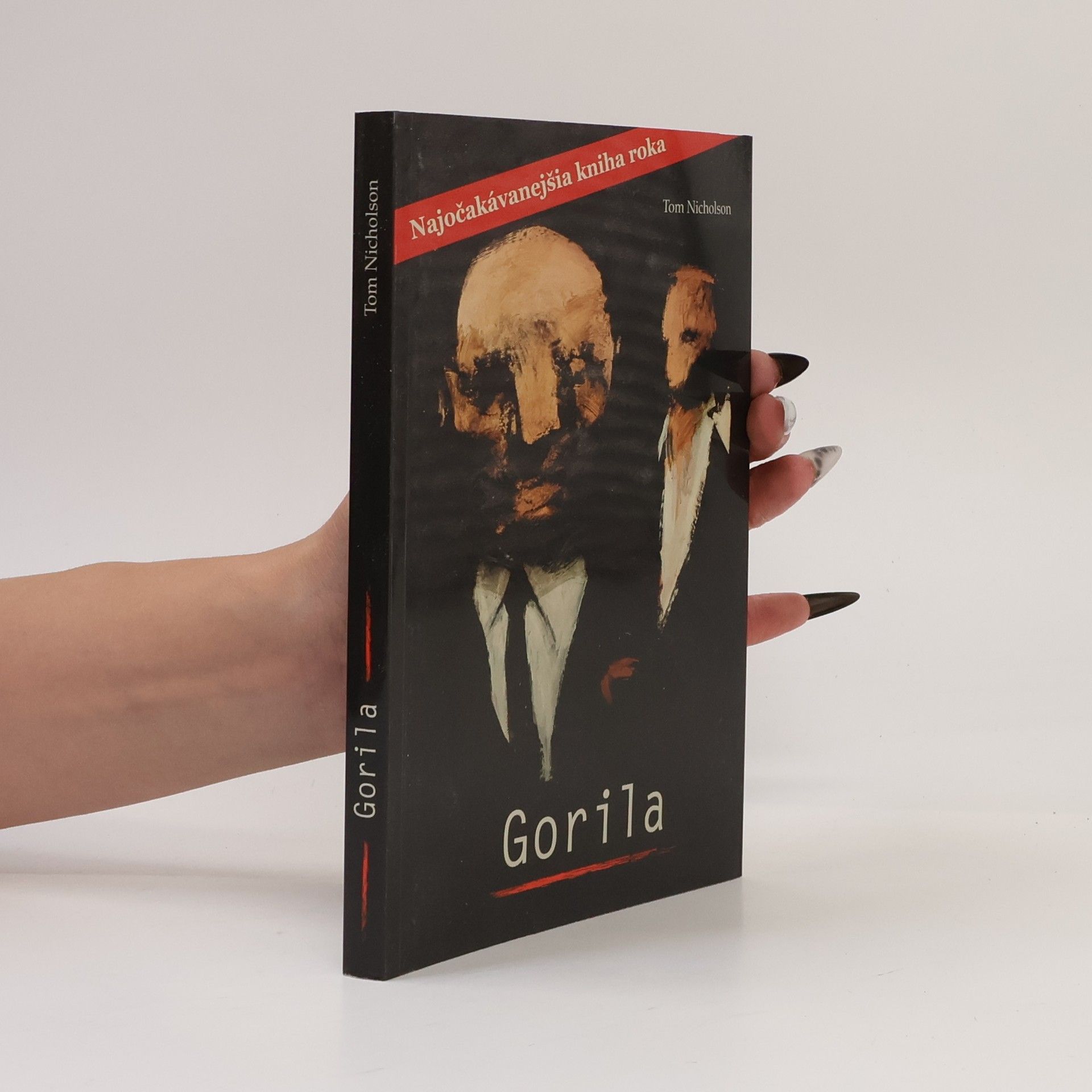 Tom Nicholson Gorila