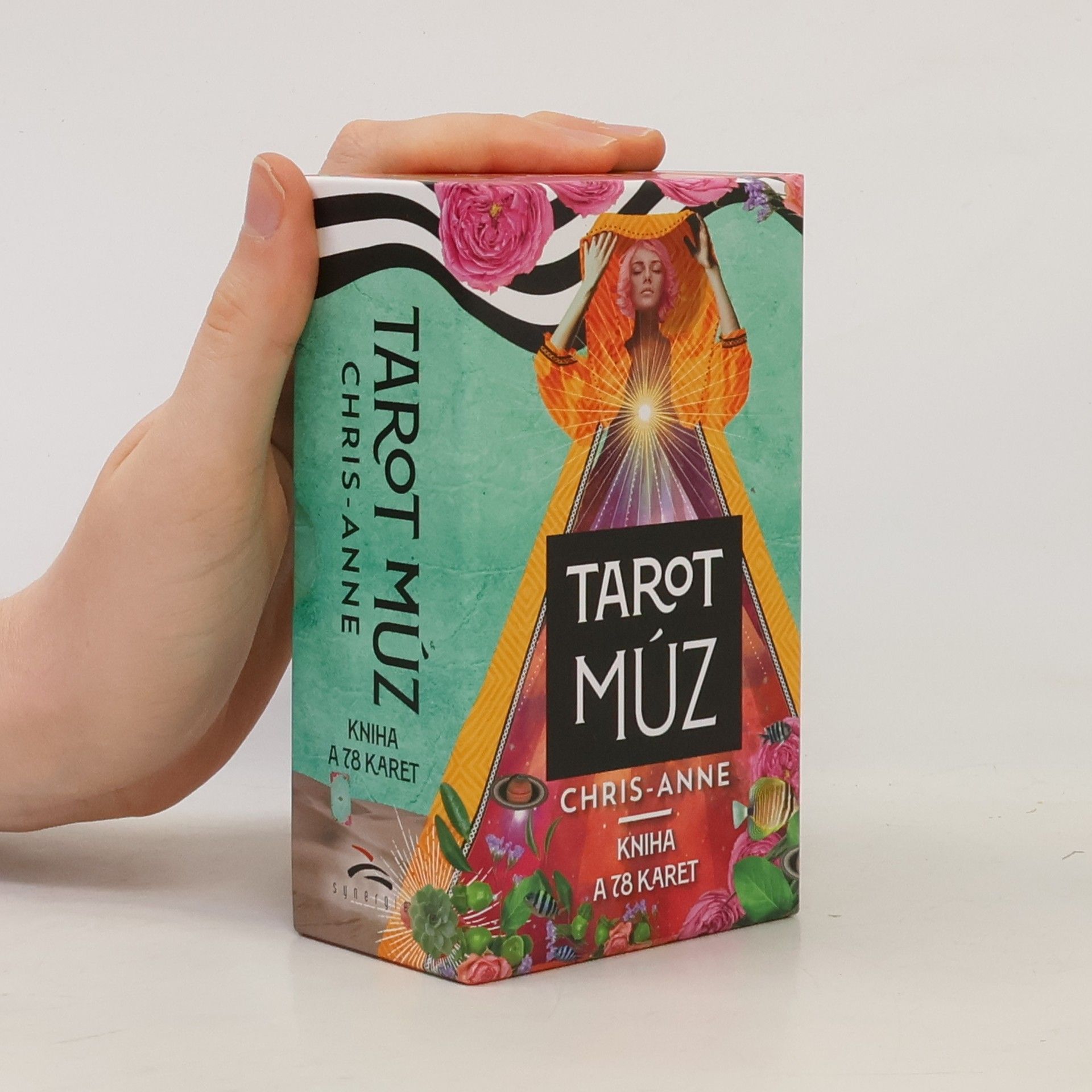 Chris Anne Tarot múz. Kniha a 78 karet.