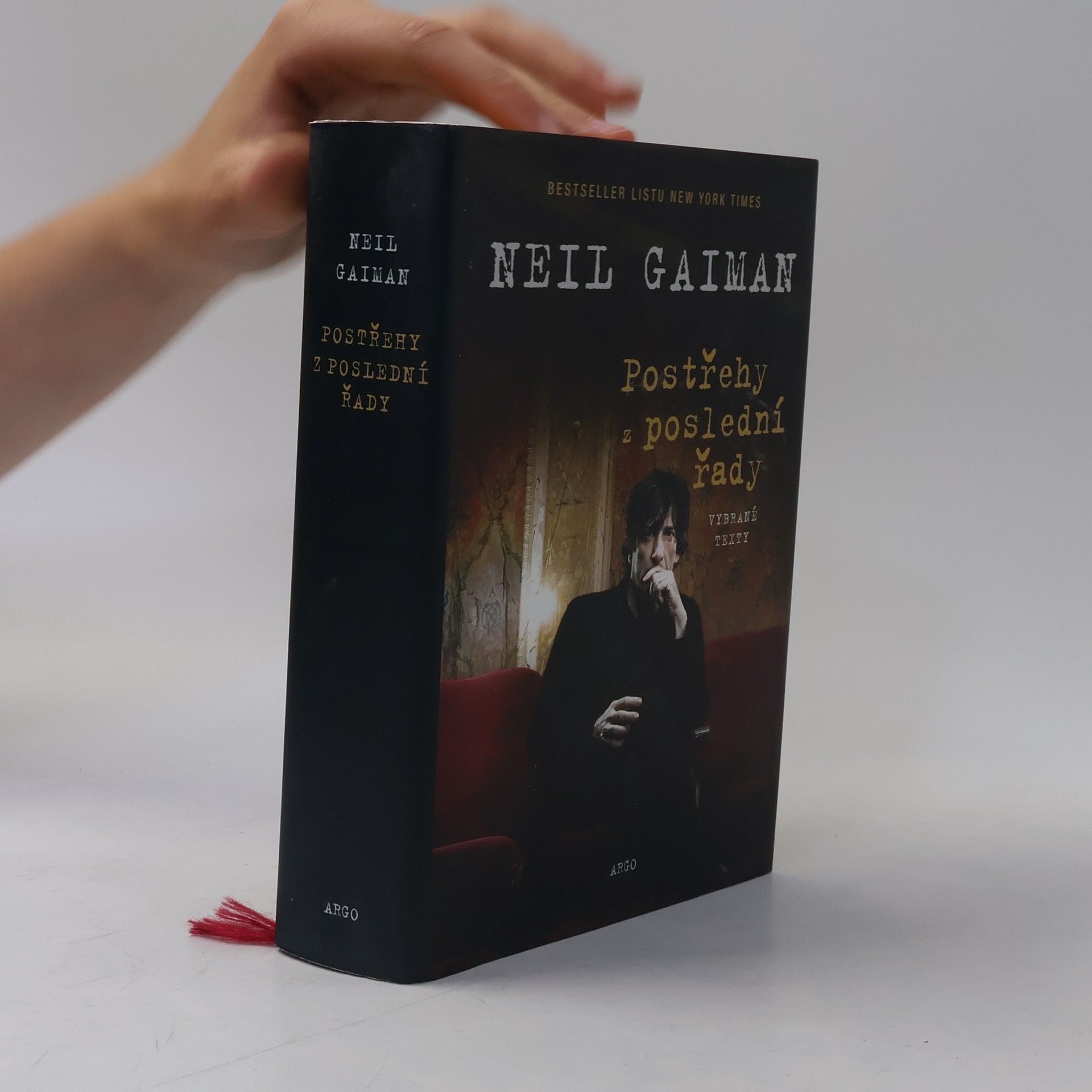 Neil Gaiman Postřehy z poslední řady: Vybrané texty