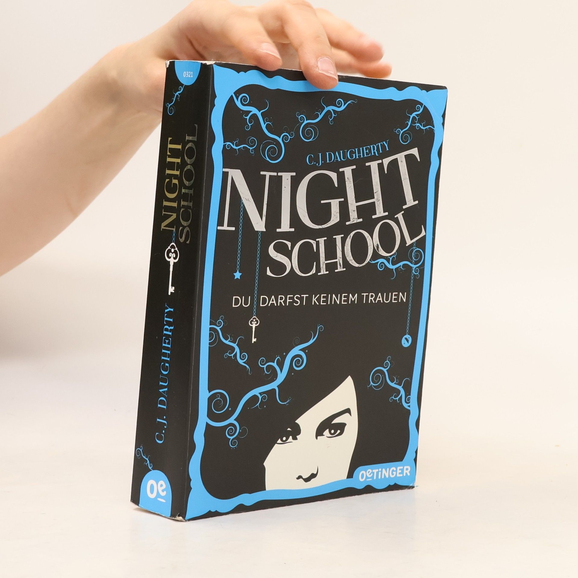 Christi Daugherty Night School 1. Du darfst keinem Trauen