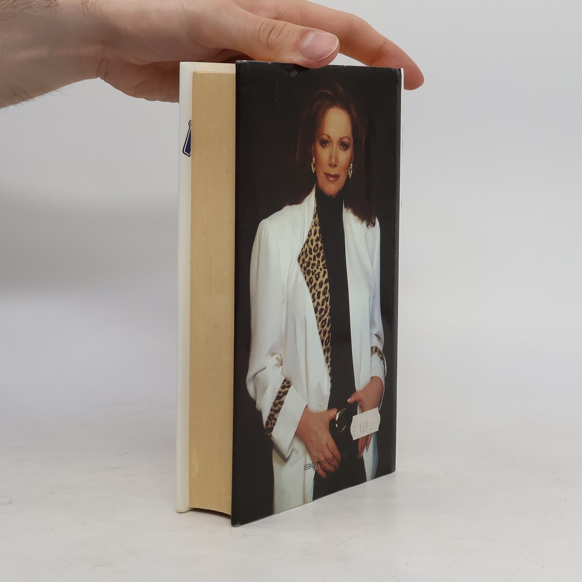 Jackie Collins Pomsta Lucky