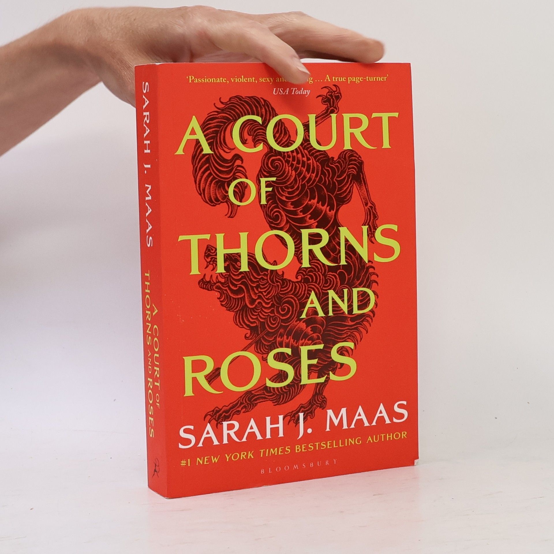Sarah J. Maas A Court of Thorns and Roses