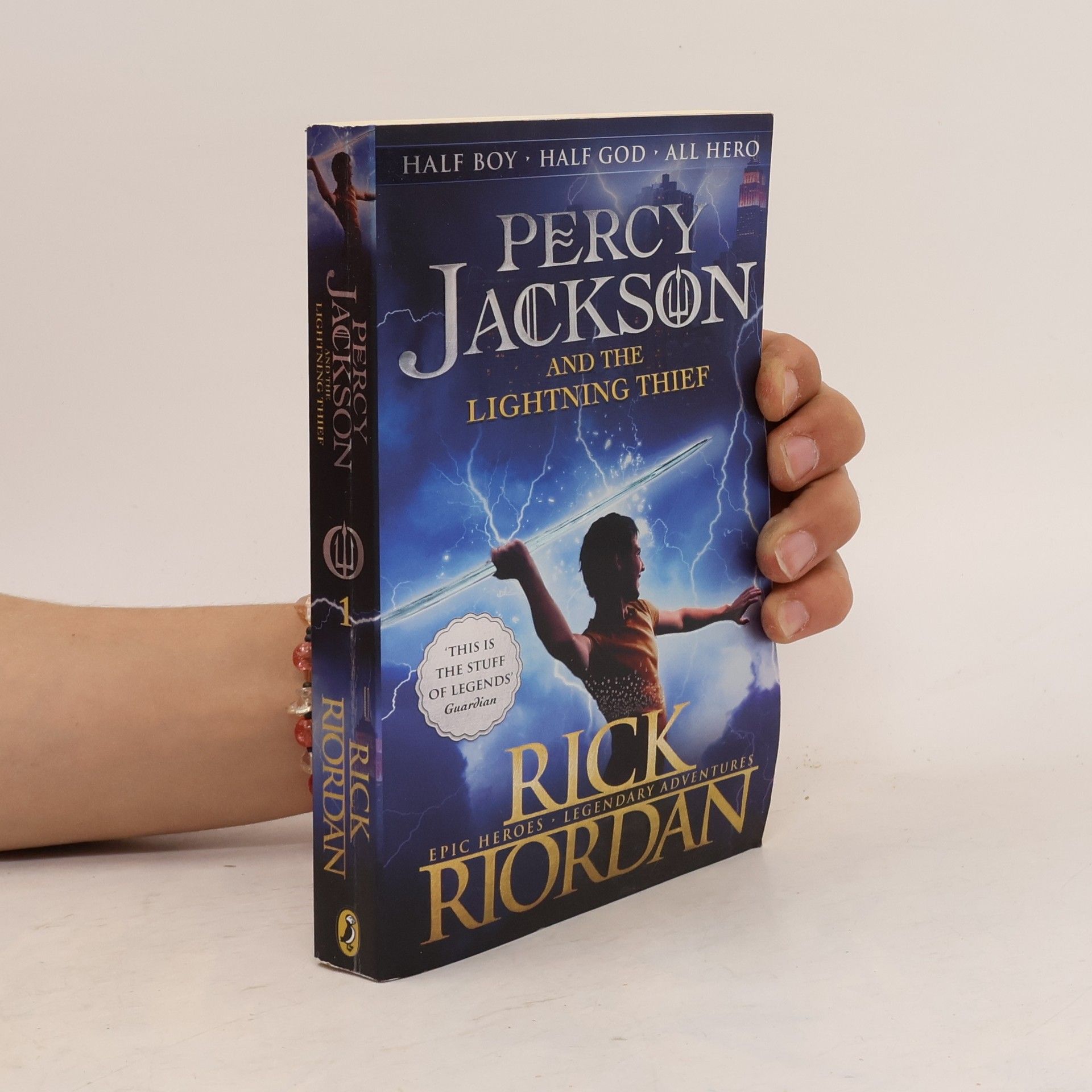 Rick Riordan Percy Jackson and the lightning thief