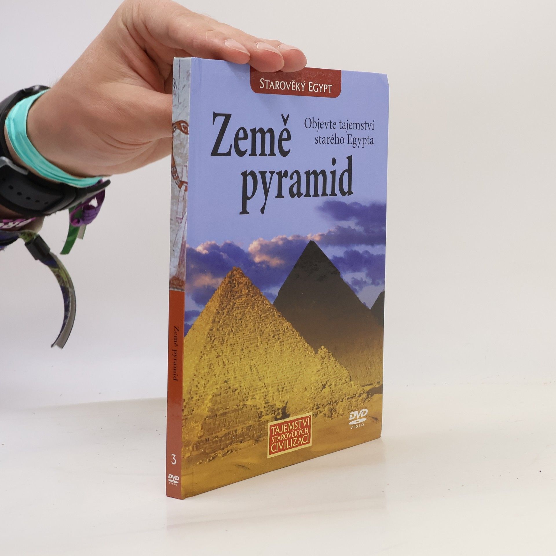 Auteurscollectief Země pyramid 3