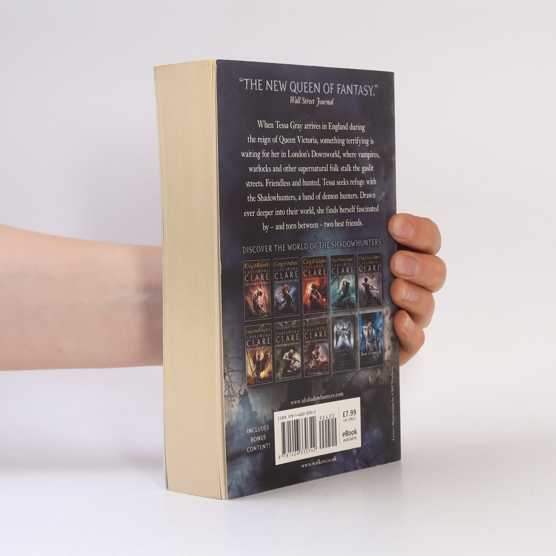 Cassandra Clare The infernal devices, book one. Clockwork angel