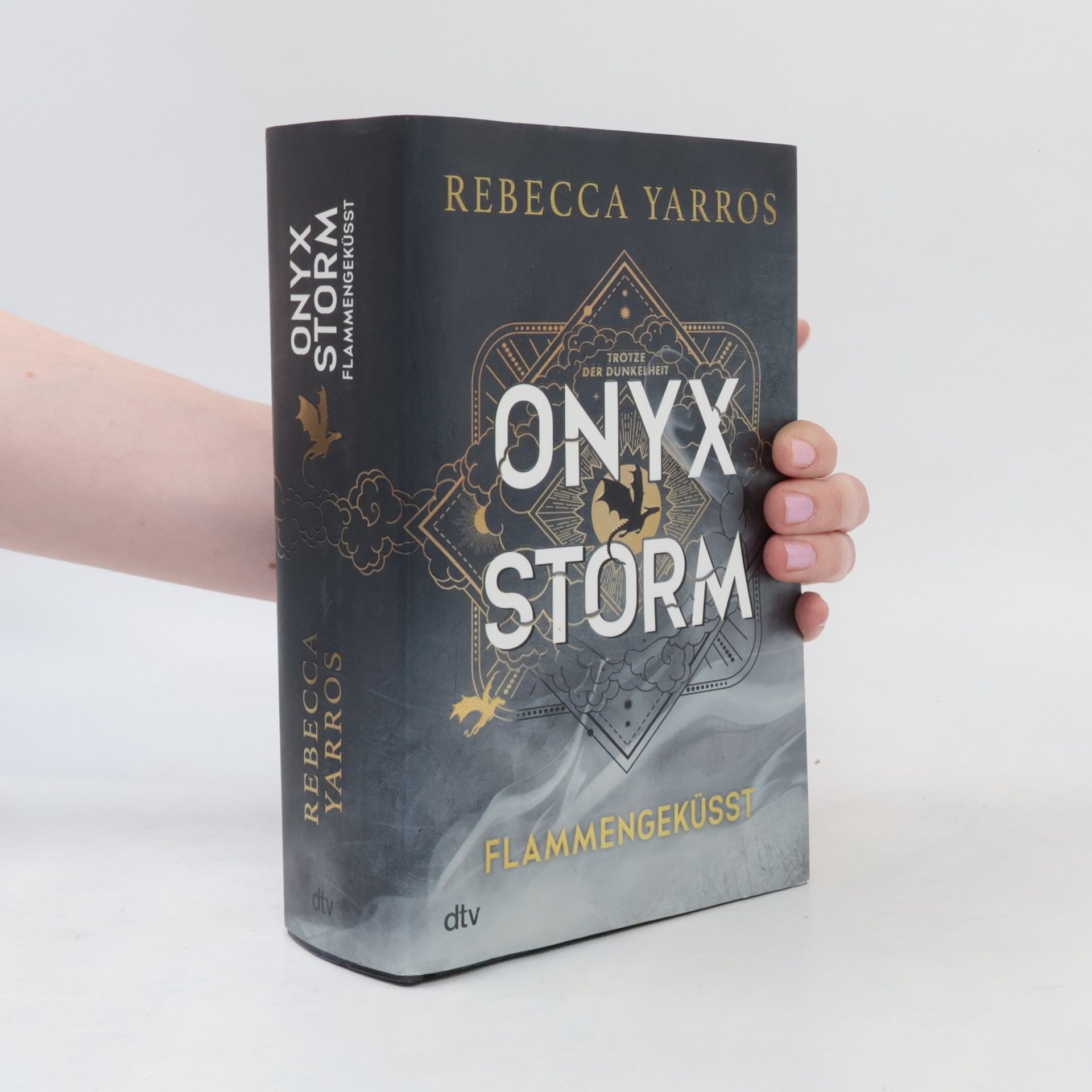 Rebecca Yarros Onyx Storm. Flammengeküsst