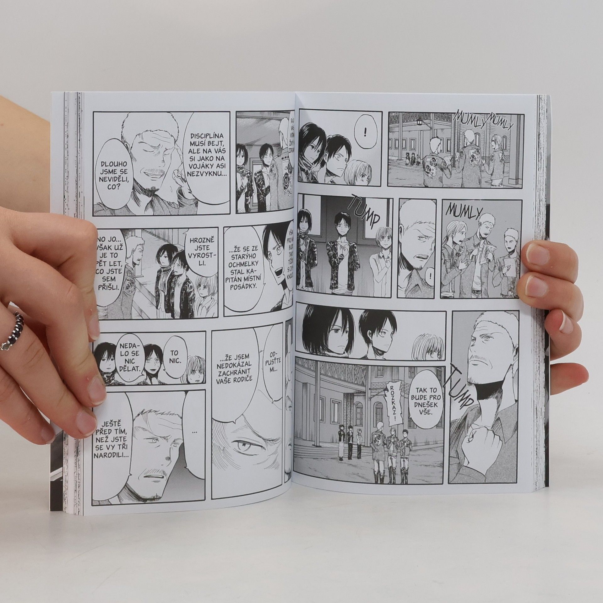 Hajime Isayama Útok titánů 1