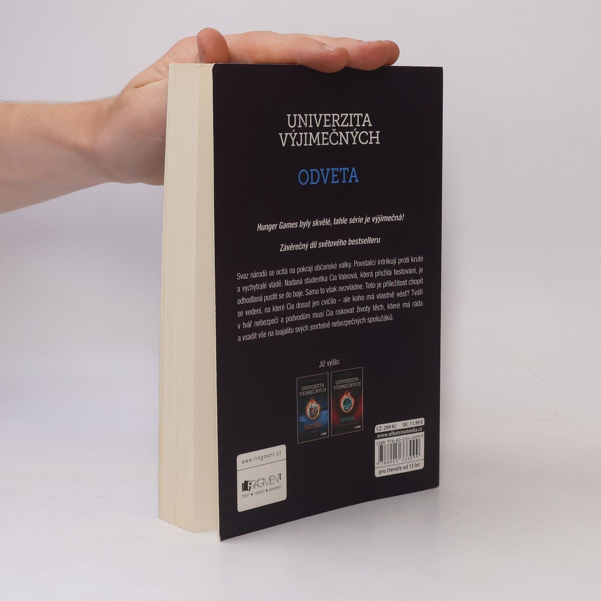 Joelle Charbonneau Univerzita výjimečných - Odveta