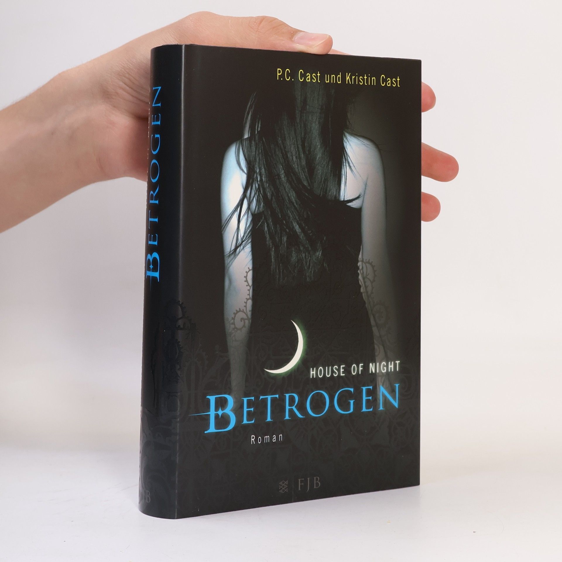 Phyllis Christine Cast House of Night 2. Betrogen