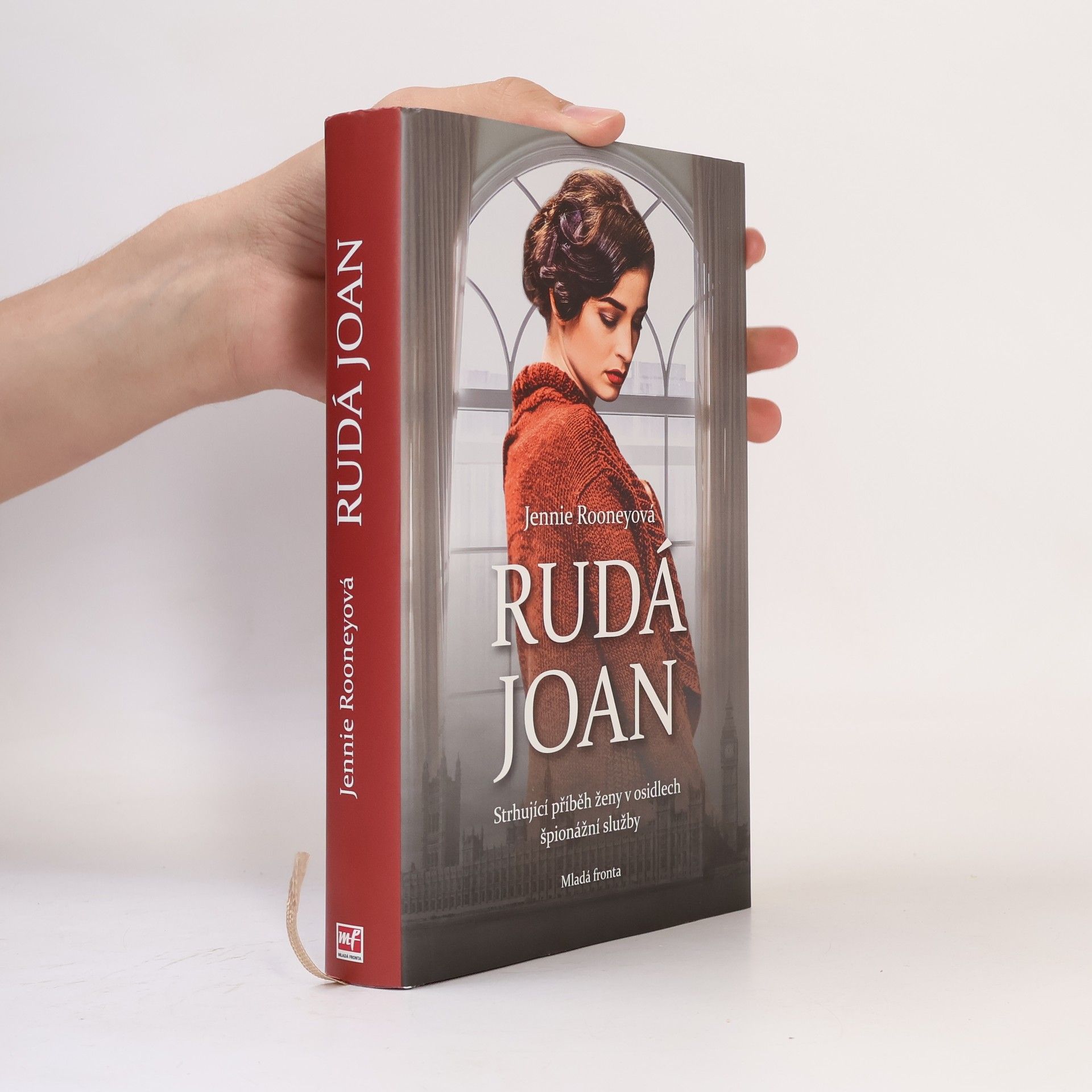 Jennie Rooney Rudá Joan