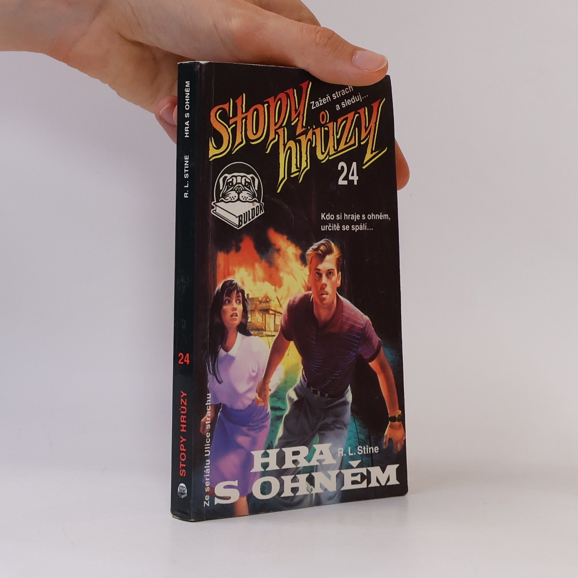 R. L. Stine Stopy hrůzy 24. Hra s ohněm