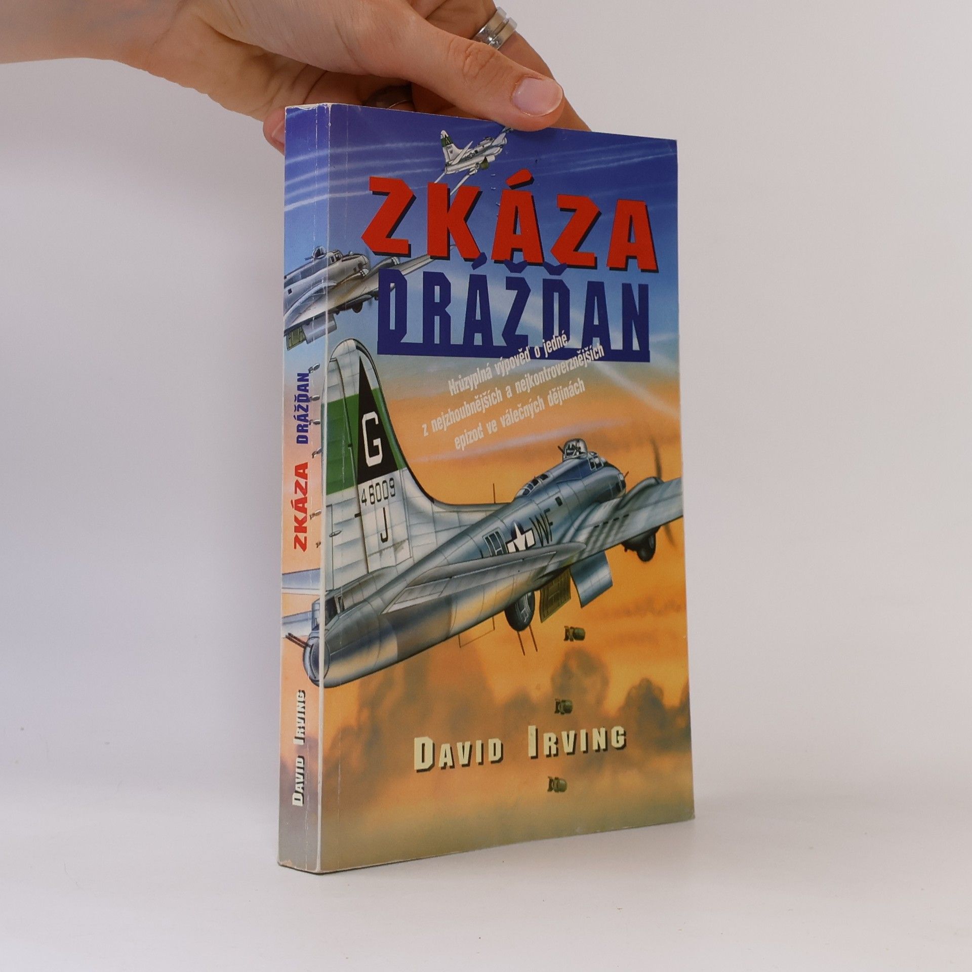 David John Cawdell Irving Zkáza Drážďan