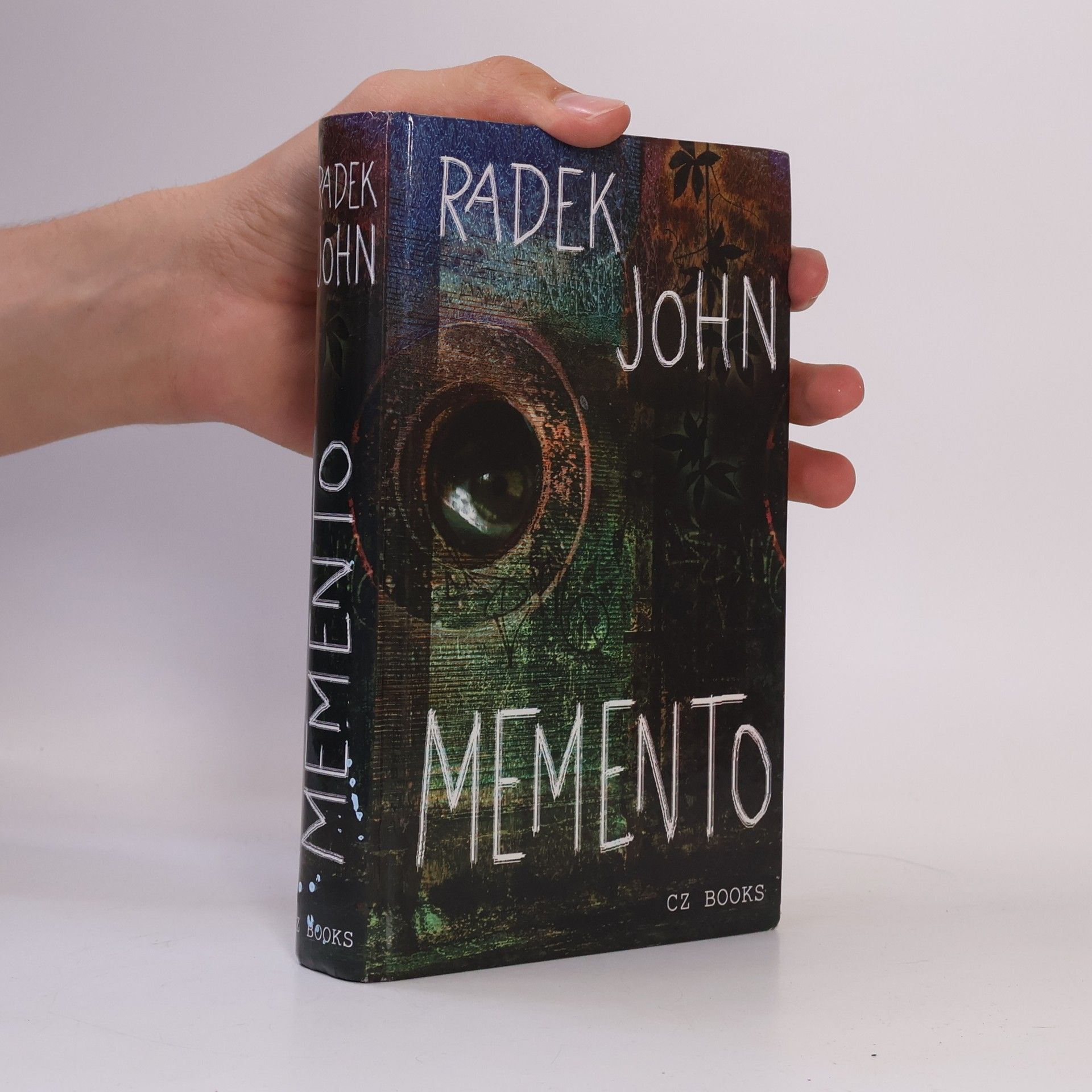 Radek John Memento