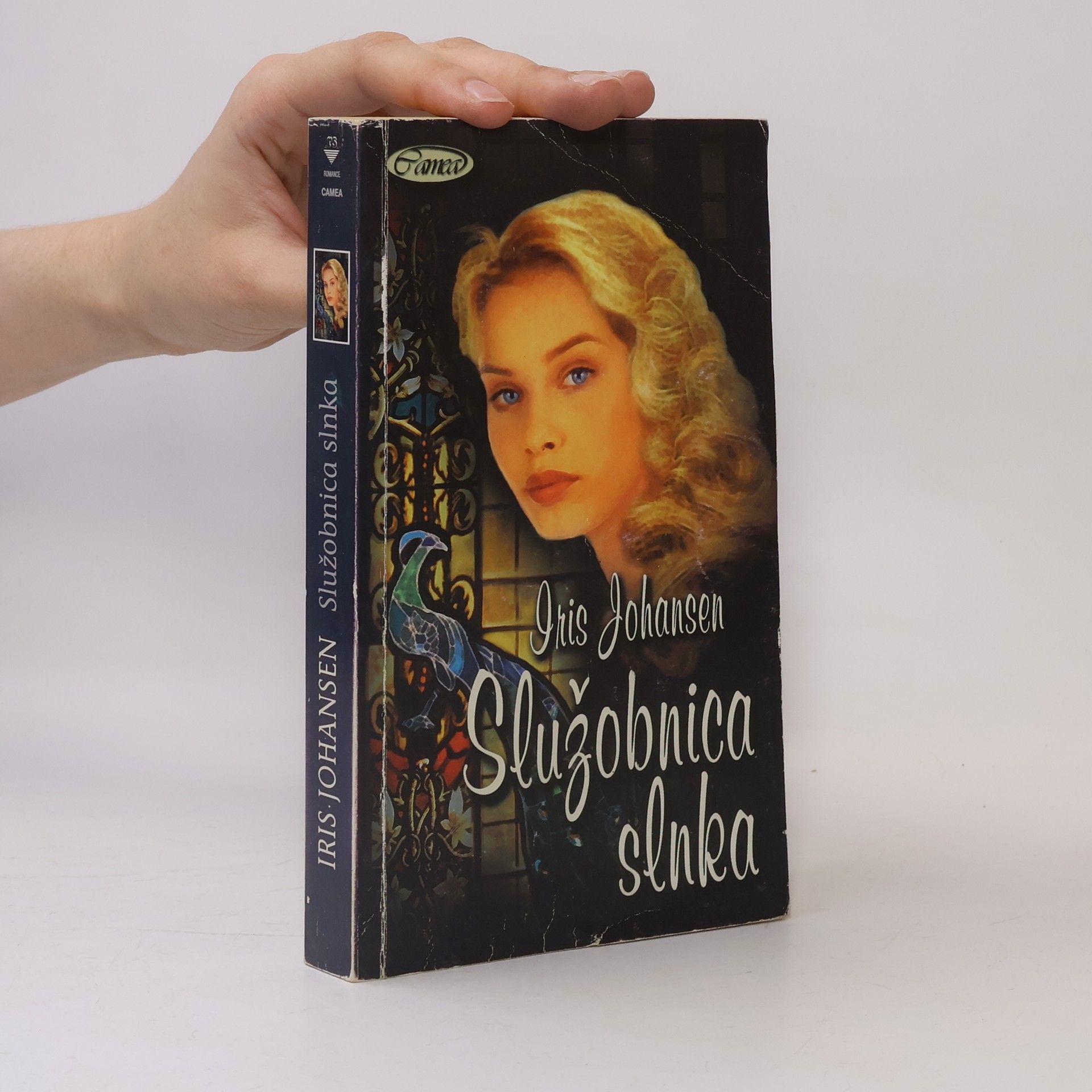 Iris Johansen Služobnica slnka