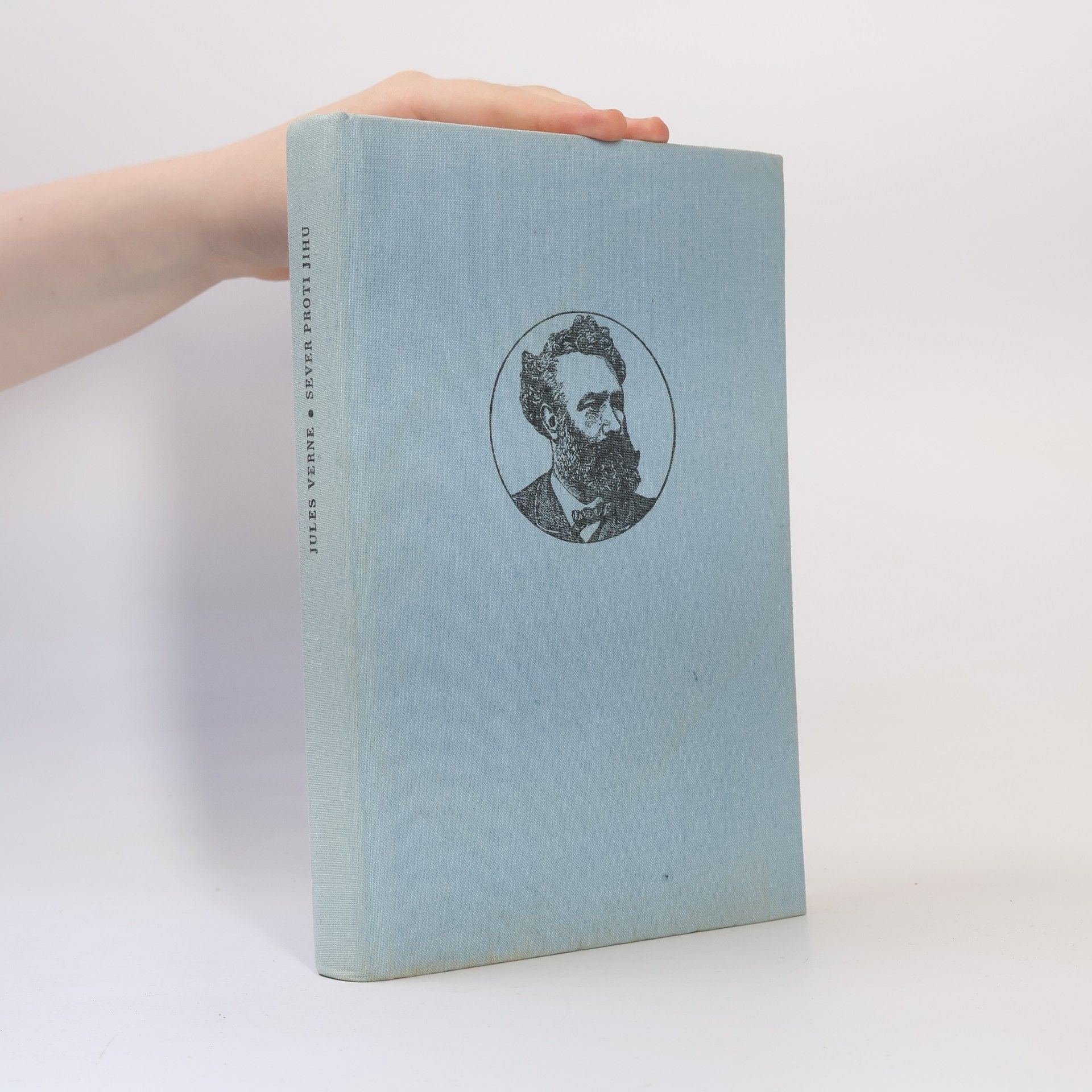 Jules Verne Sever proti Jihu