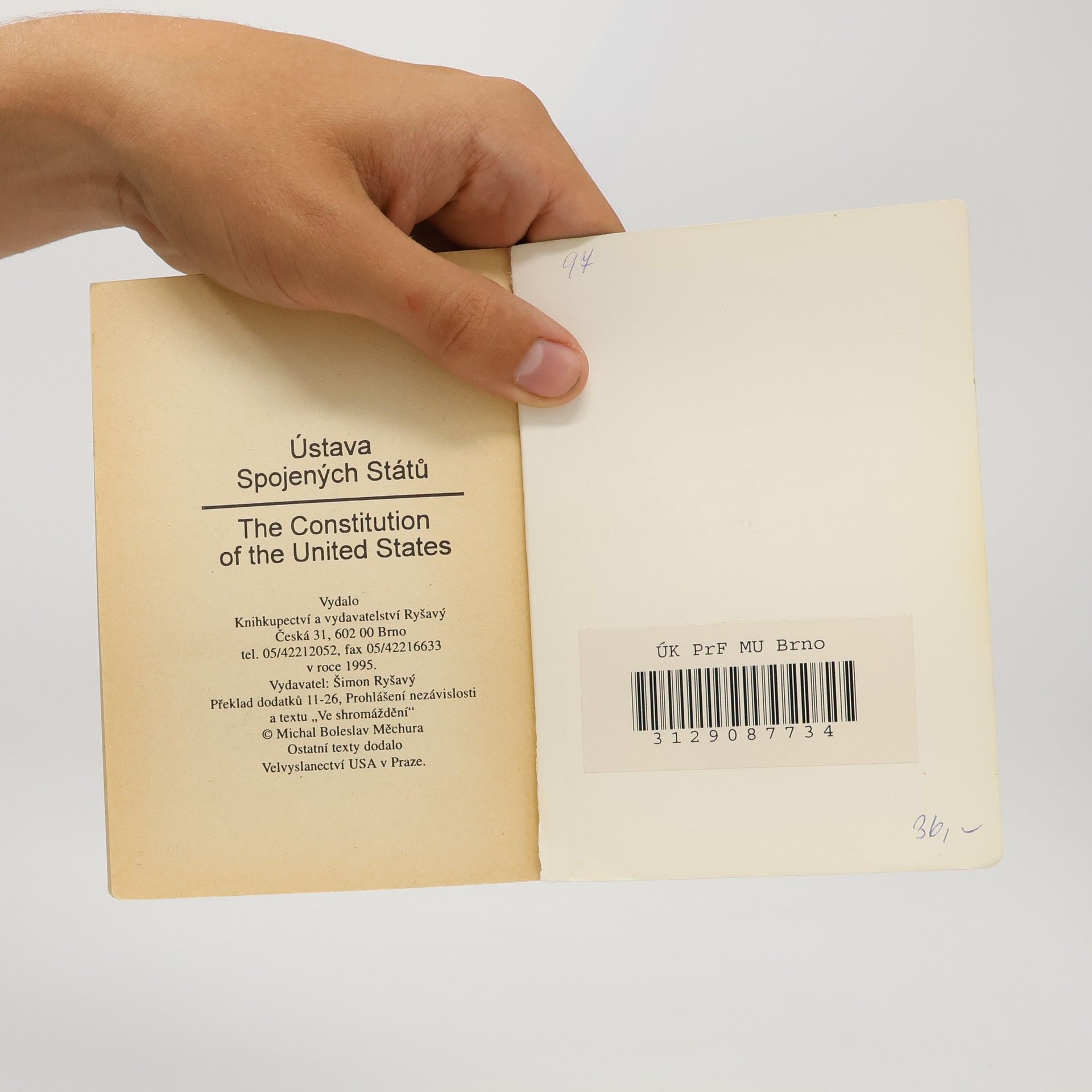Various authors Ústava Spojených Států. The Constitution of the United States