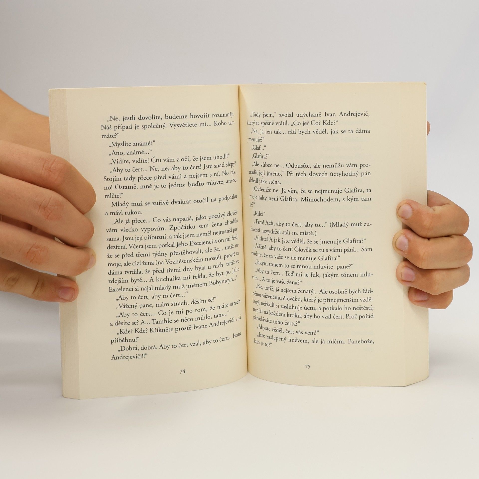 Fyodor Dostoyevsky Cizí žena a muž pod postelí