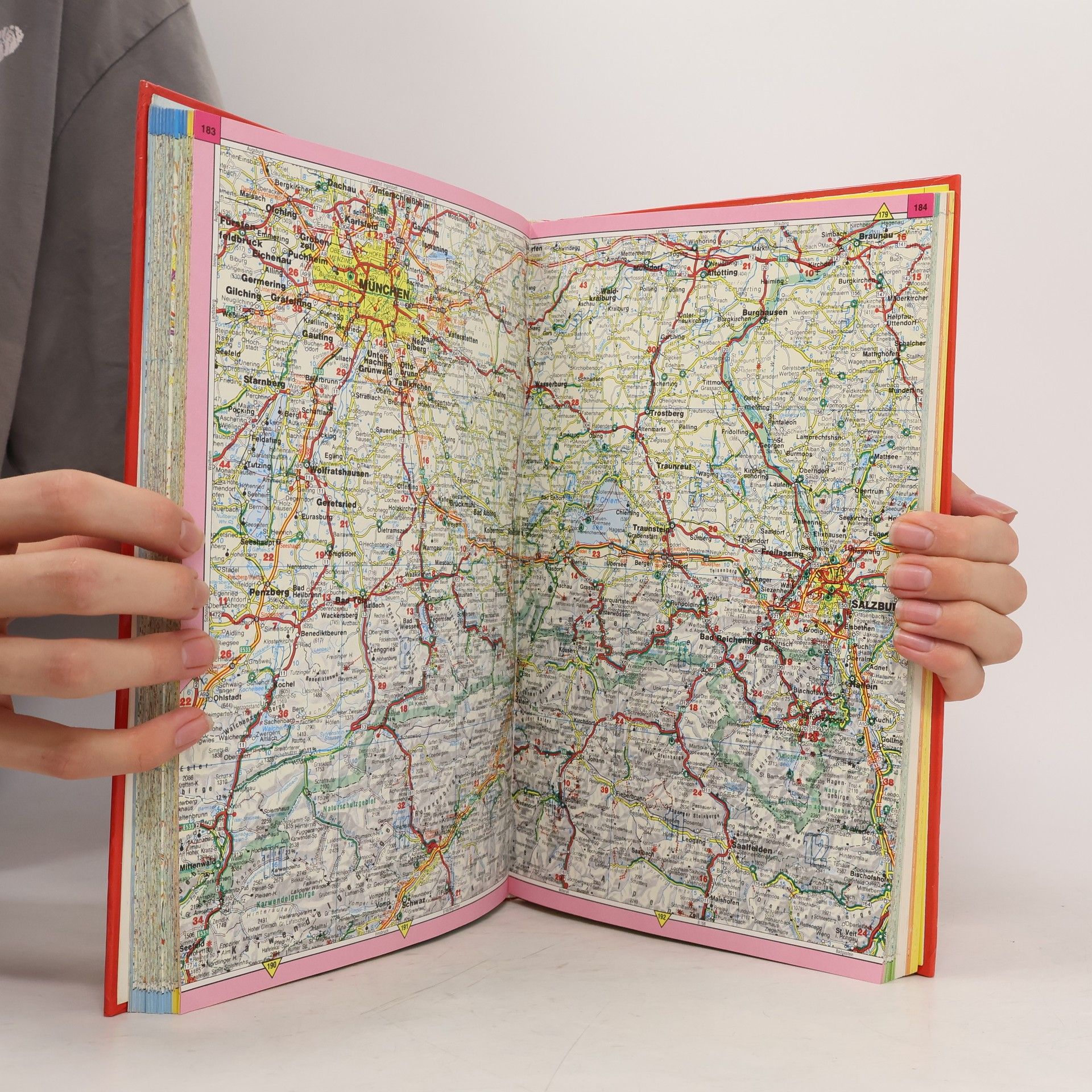 Autorenkollektiv Straßenatlas Deutschland / Europa / Schweiz / Österreich