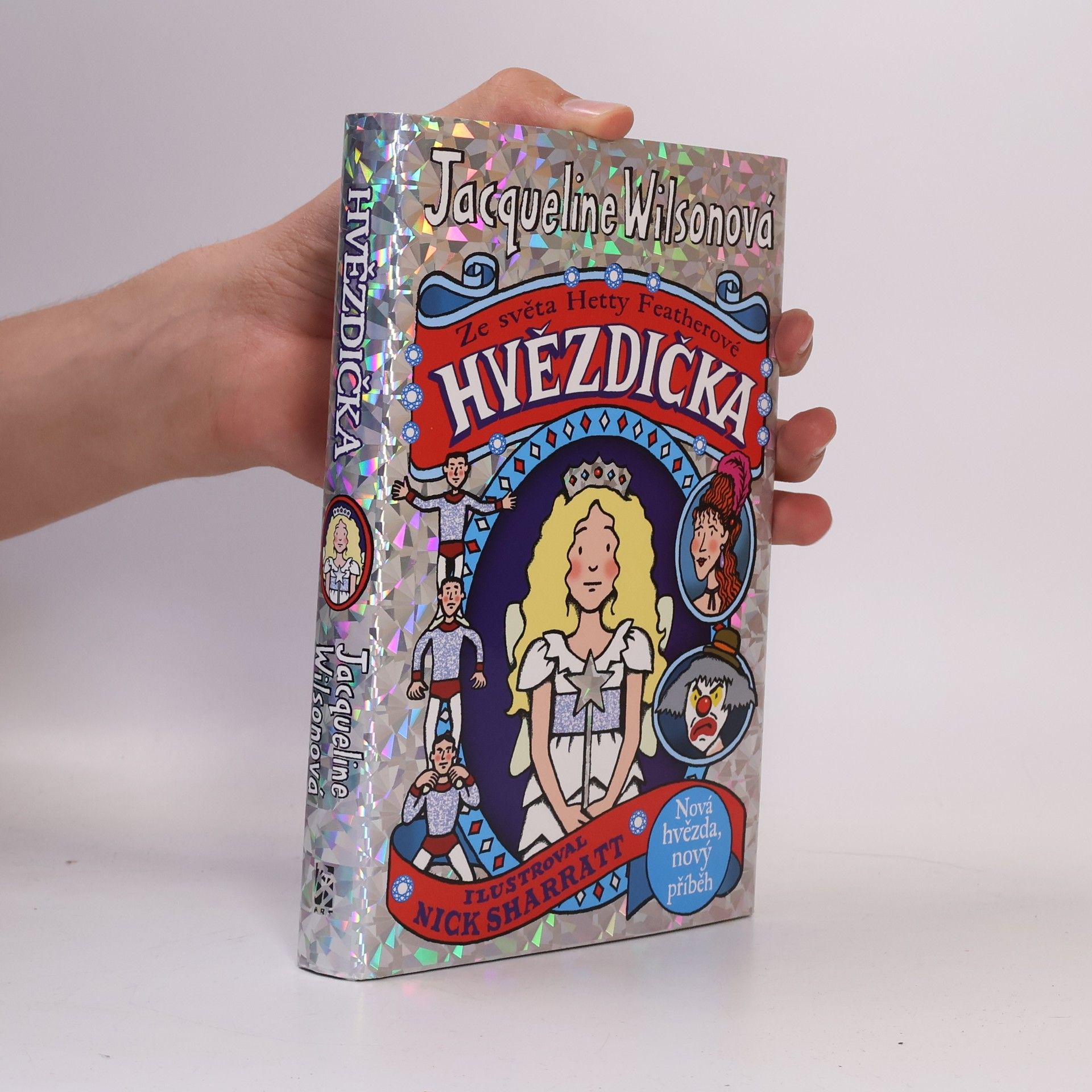 Jacqueline Wilson Hvězdička: Ze světa Hetty Featherové