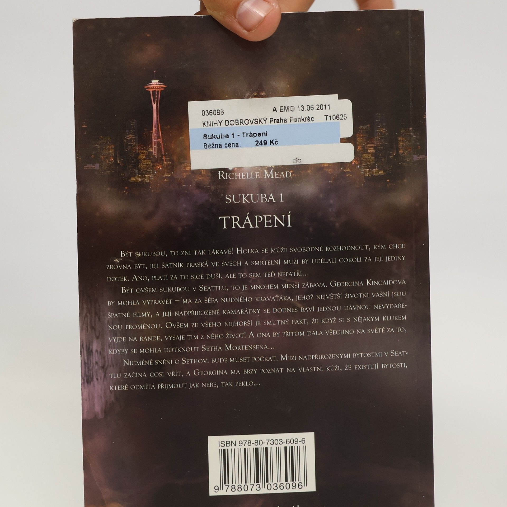 Richelle Mead Trápení. Sukuba. 1. díl