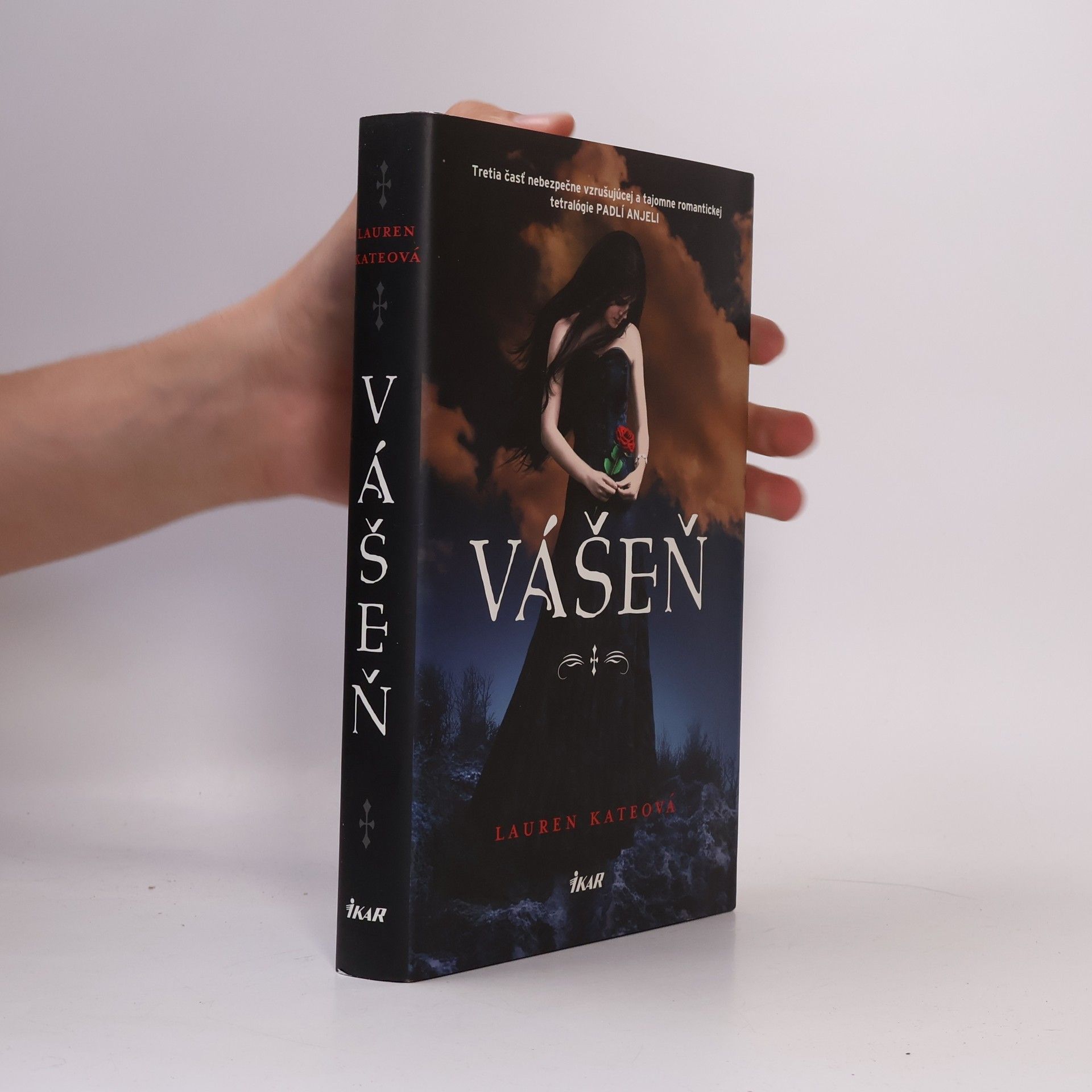 Lauren Kate Vášeň