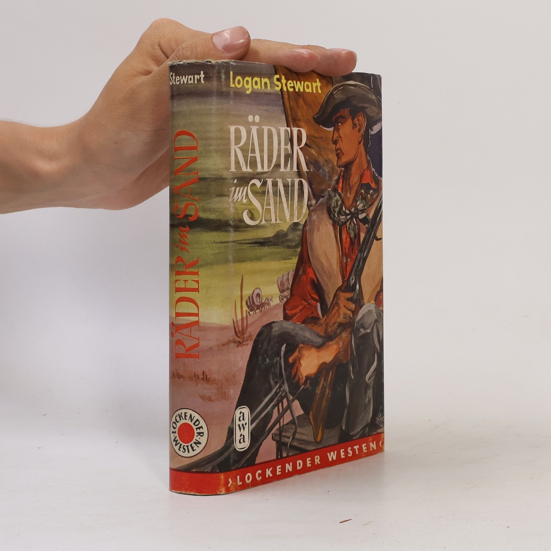 Logan Stewart Räder im Sand