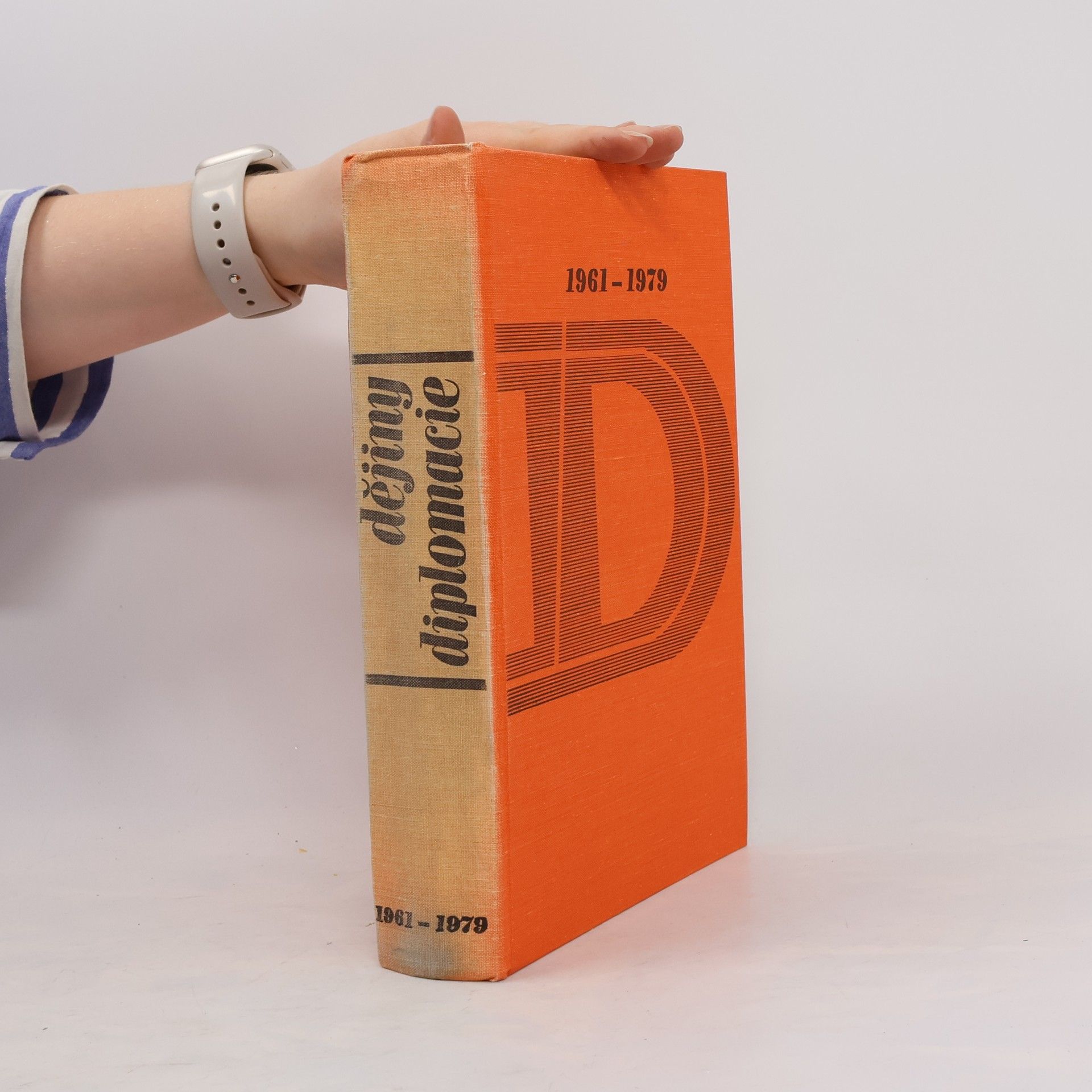 Dějiny diplomacie 1961-1979