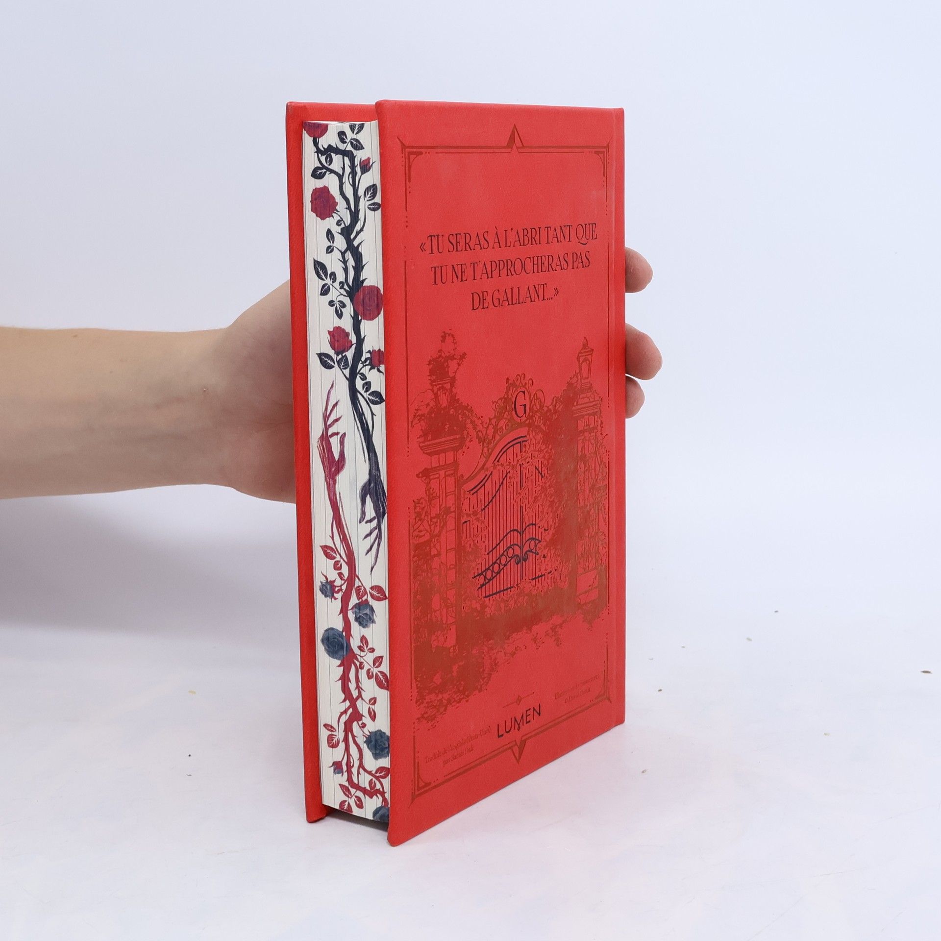 V. E. Schwab Gallant - Collector