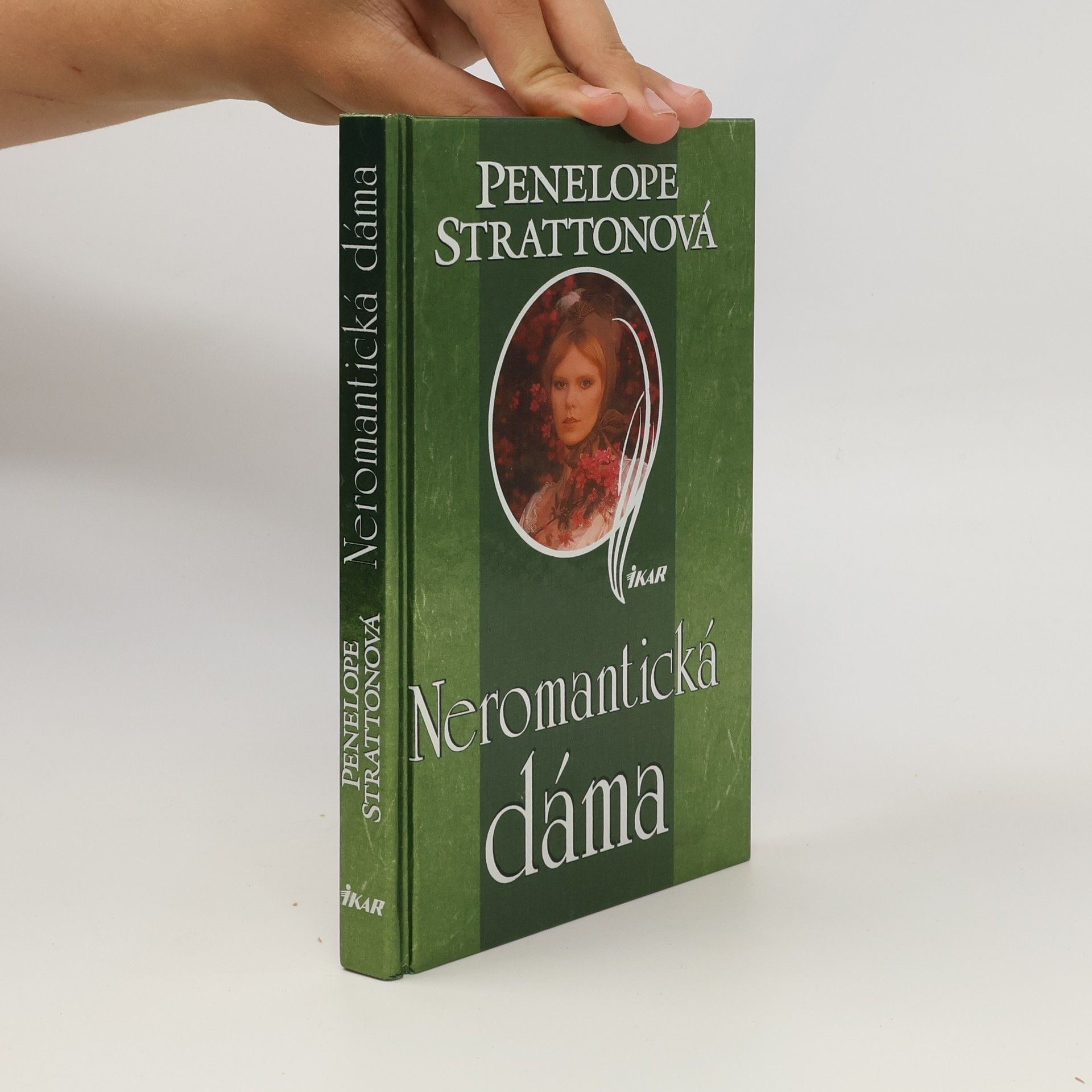 Penelope Stratton Neromantická dáma