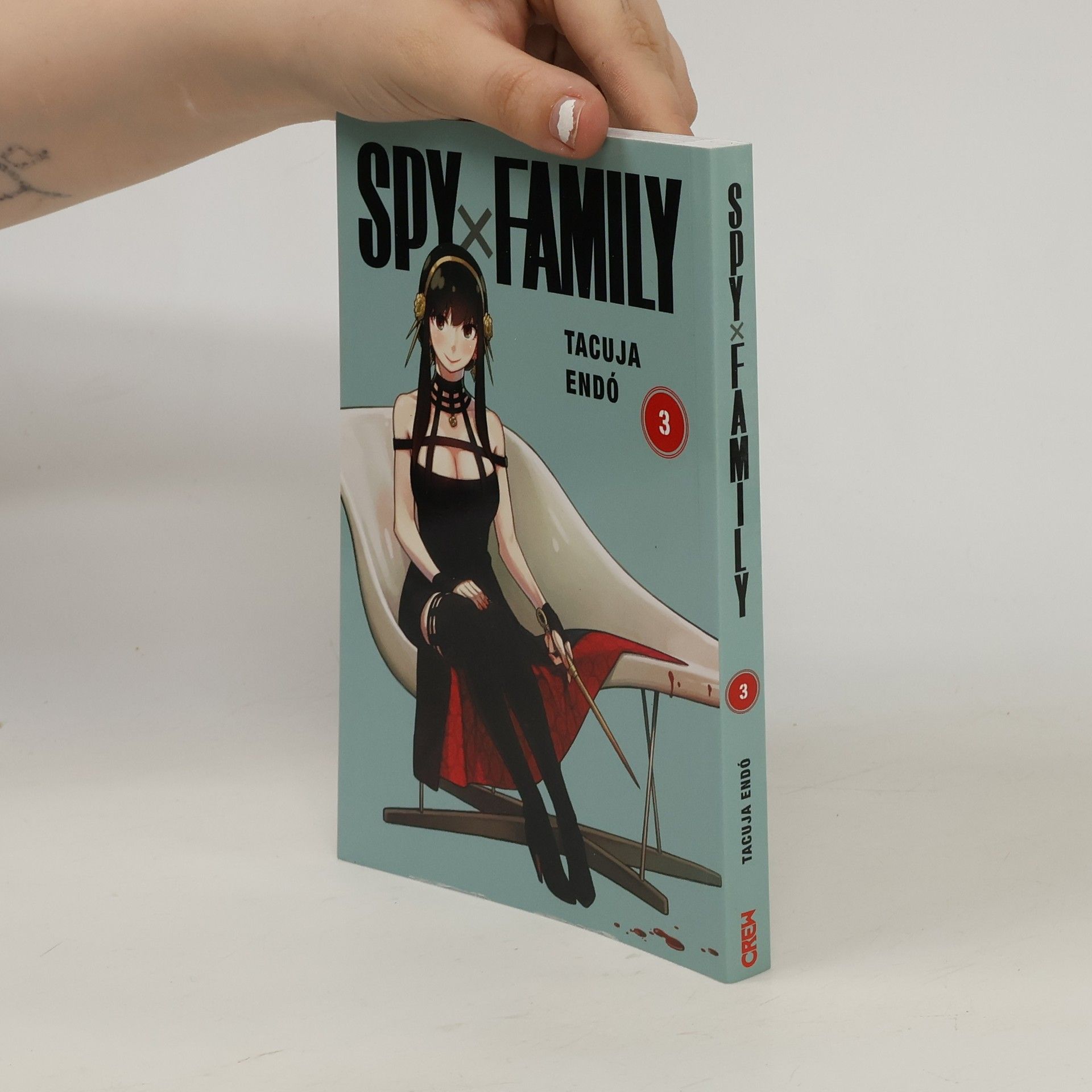 Tacuja Endó Spy x Family 3