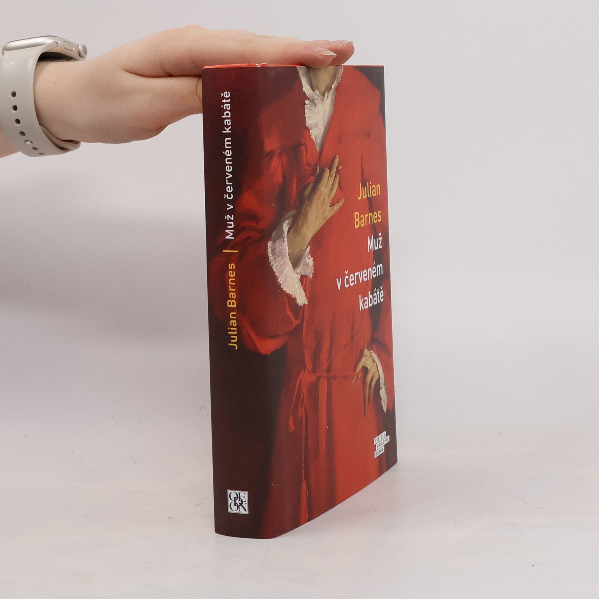 Julian Barnes Muž v červeném kabátě