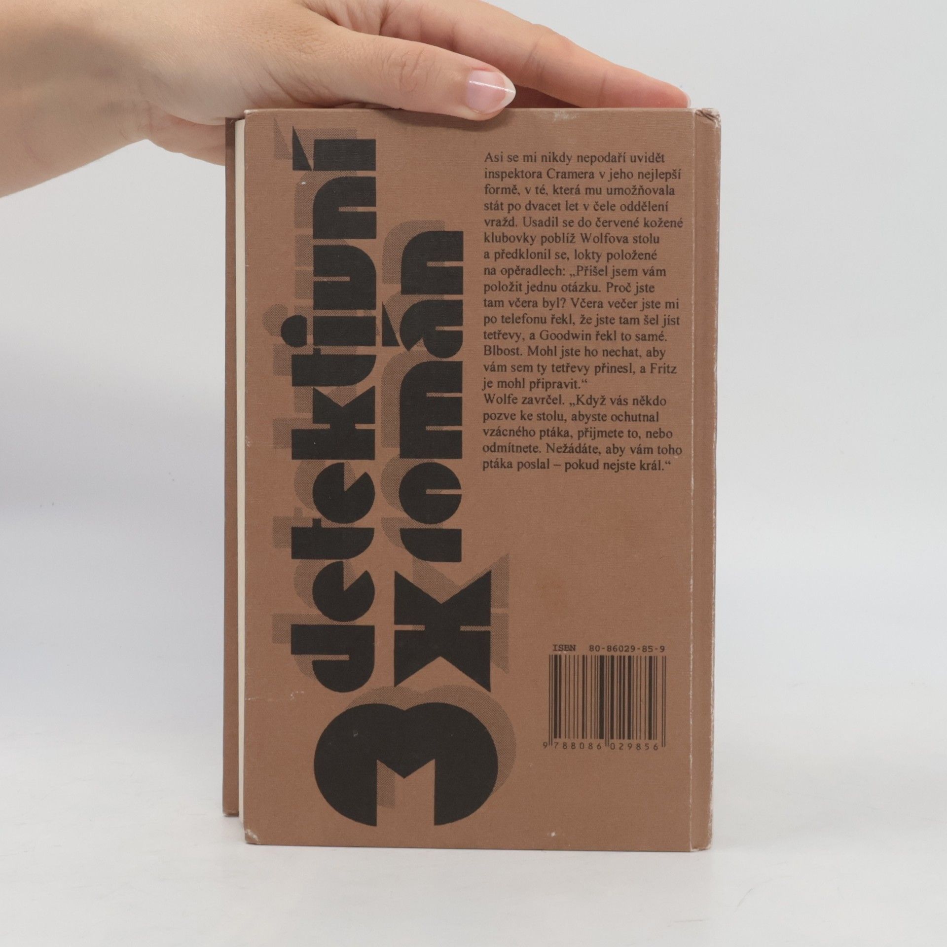 Rex Stout Talíř plný jedu, Postup číslo tři, Vražda mezi kovboji
