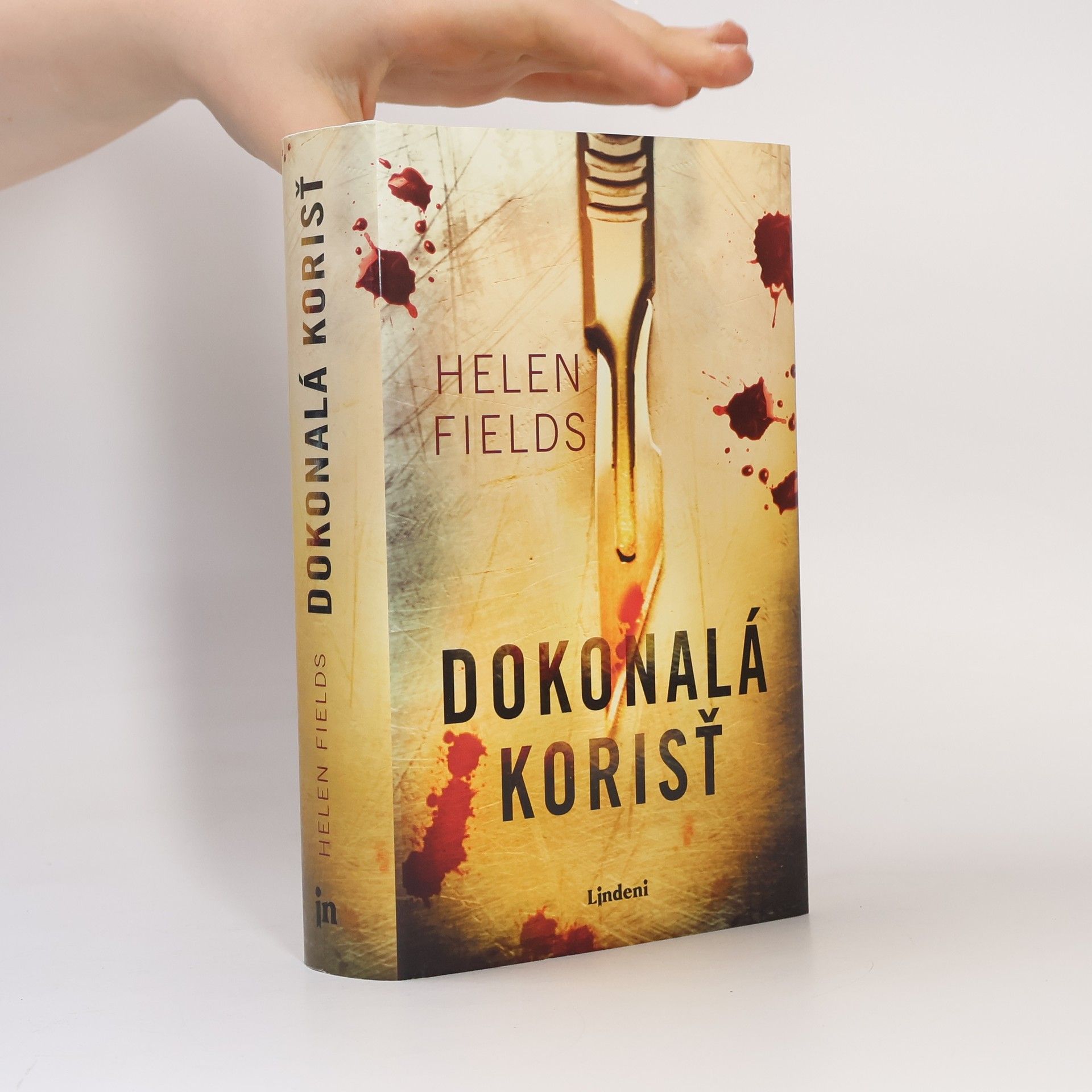 Helen Fields Dokonalá kořist