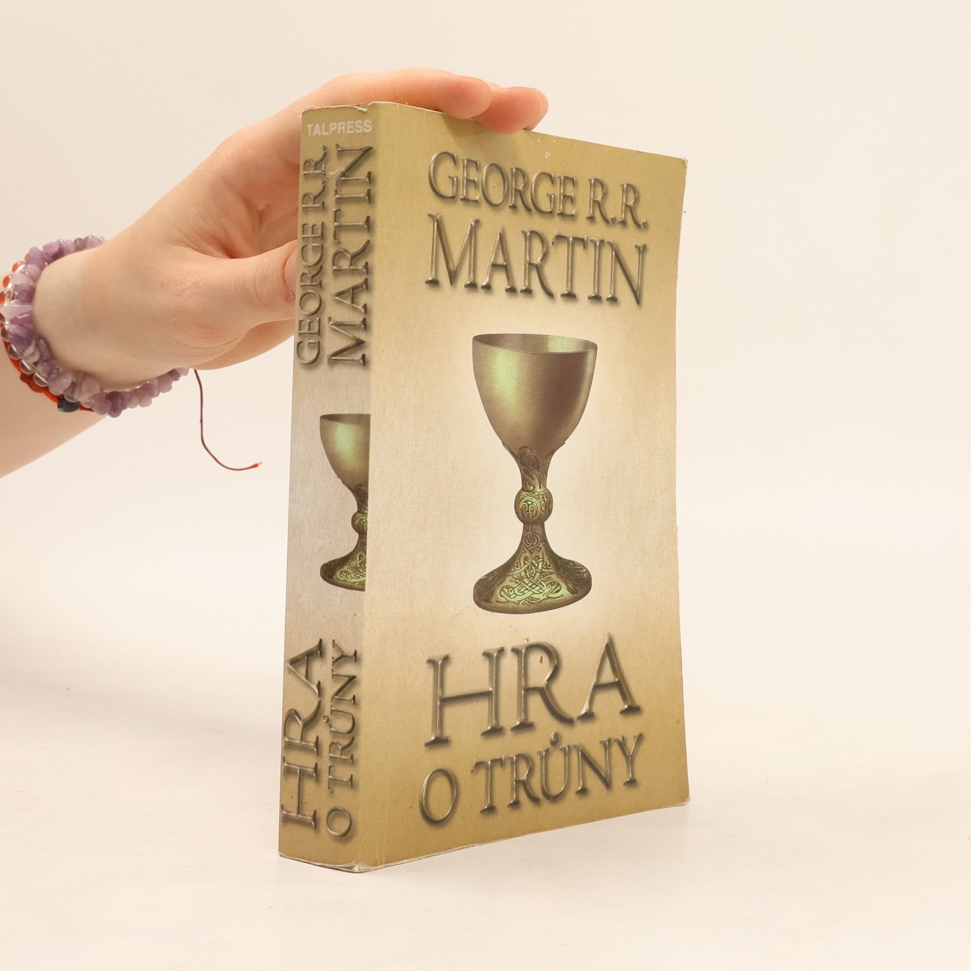 George R. R. Martin Hra o trůny. Část první