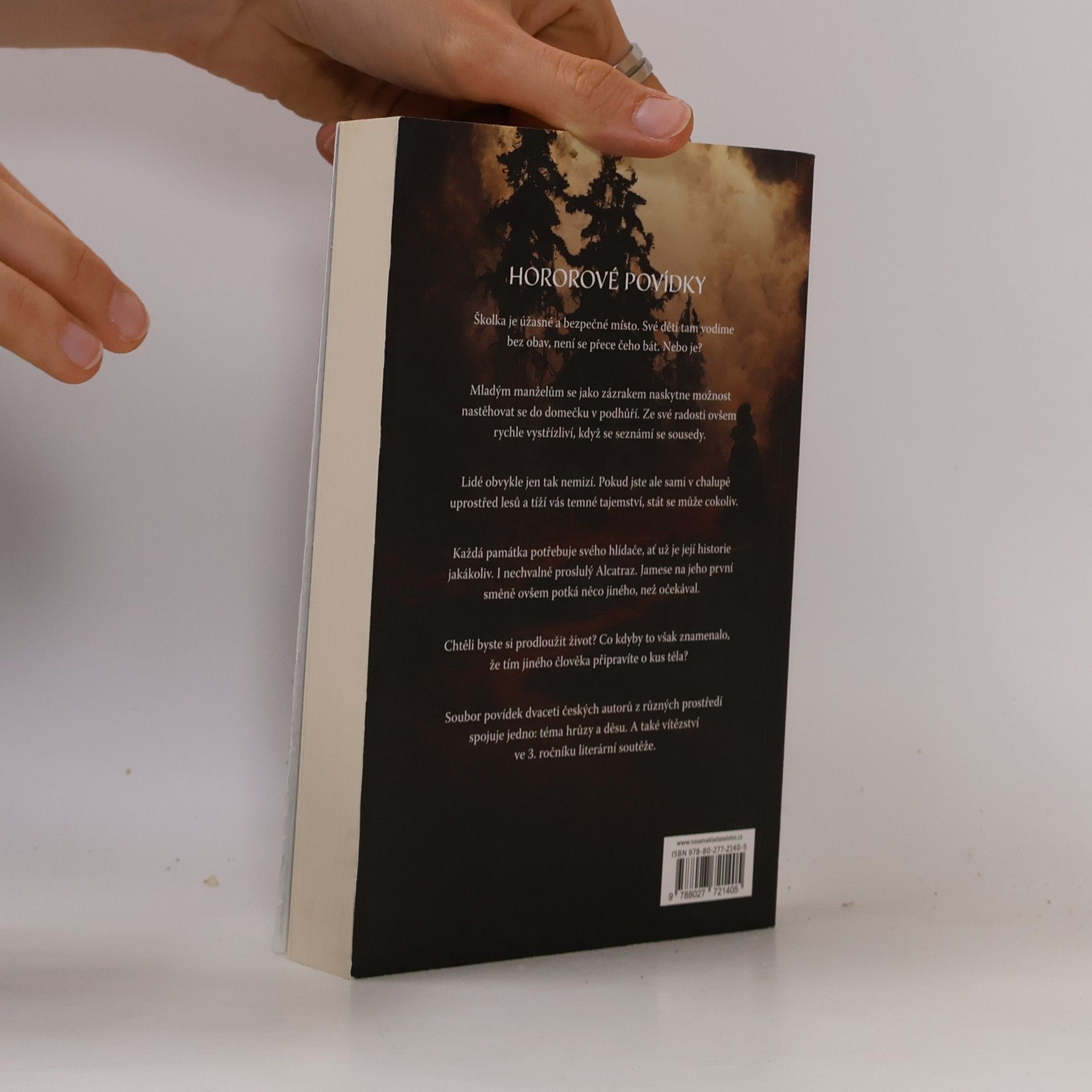 Autores varios V hrůze a krvi zrozeni