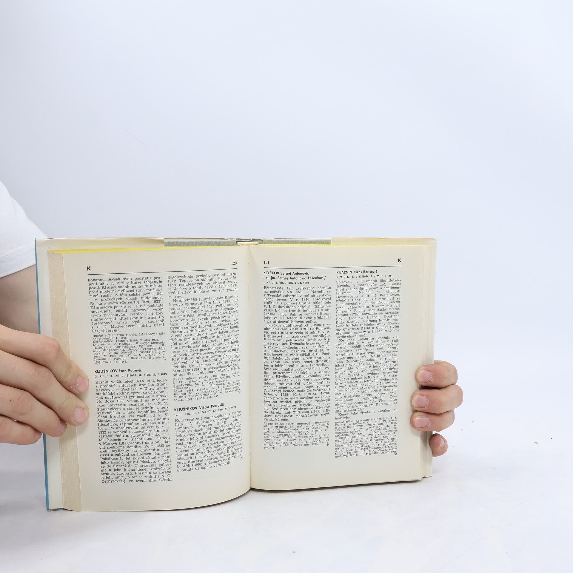 Mojmír Botura Slovník ruských spisovatelů. Od počátků ruské literatury do roku 1917