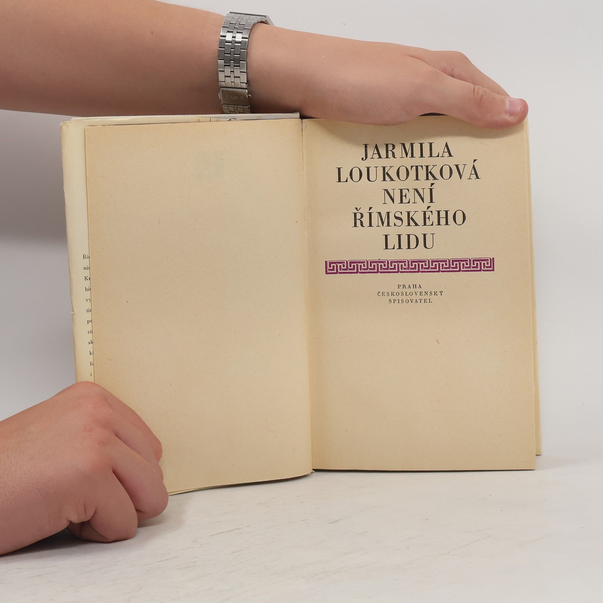 Jarmila Loukotková Není římského lidu