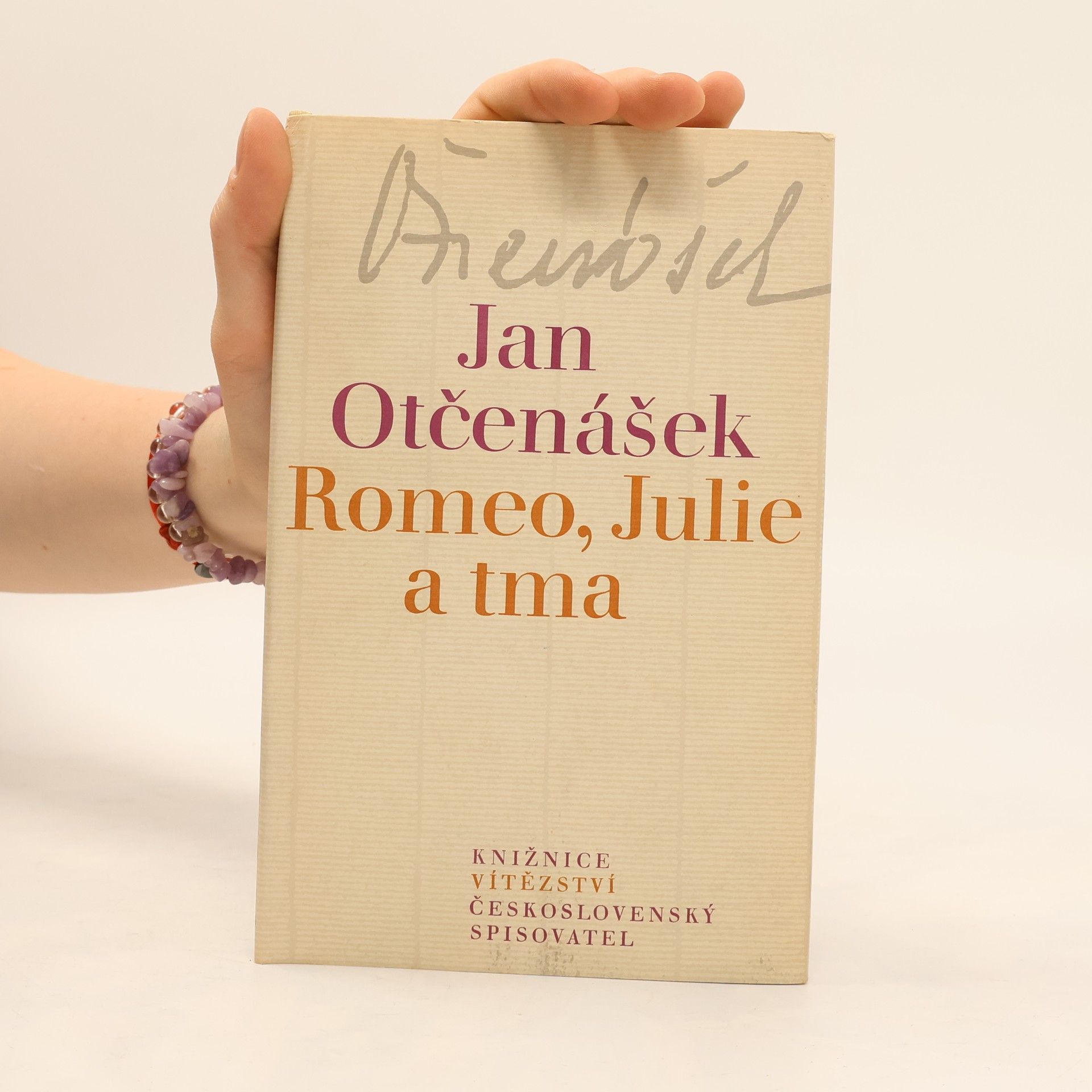 Jan Otčenášek Romeo, Julie a tma