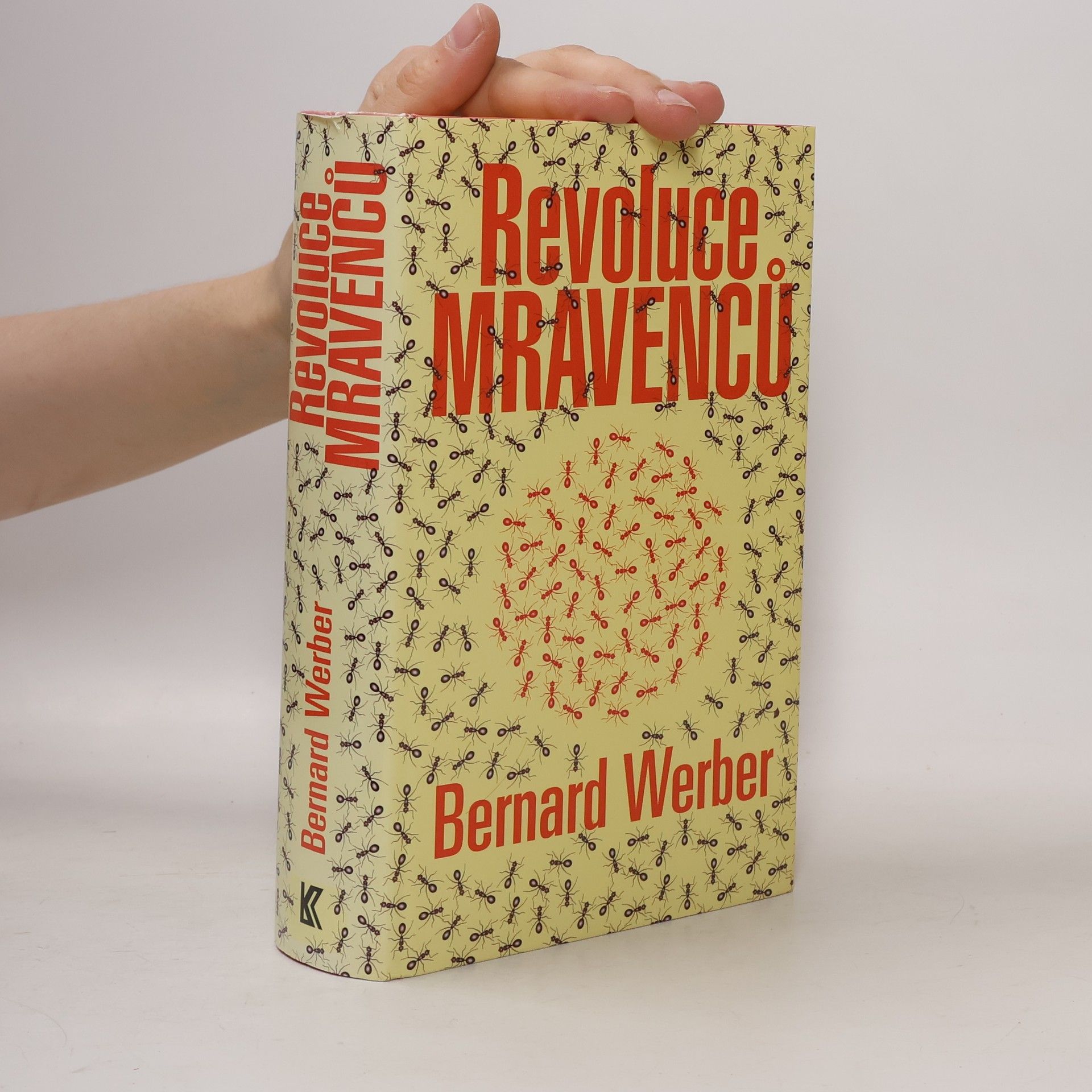 Bernard Werber Revoluce mravenců