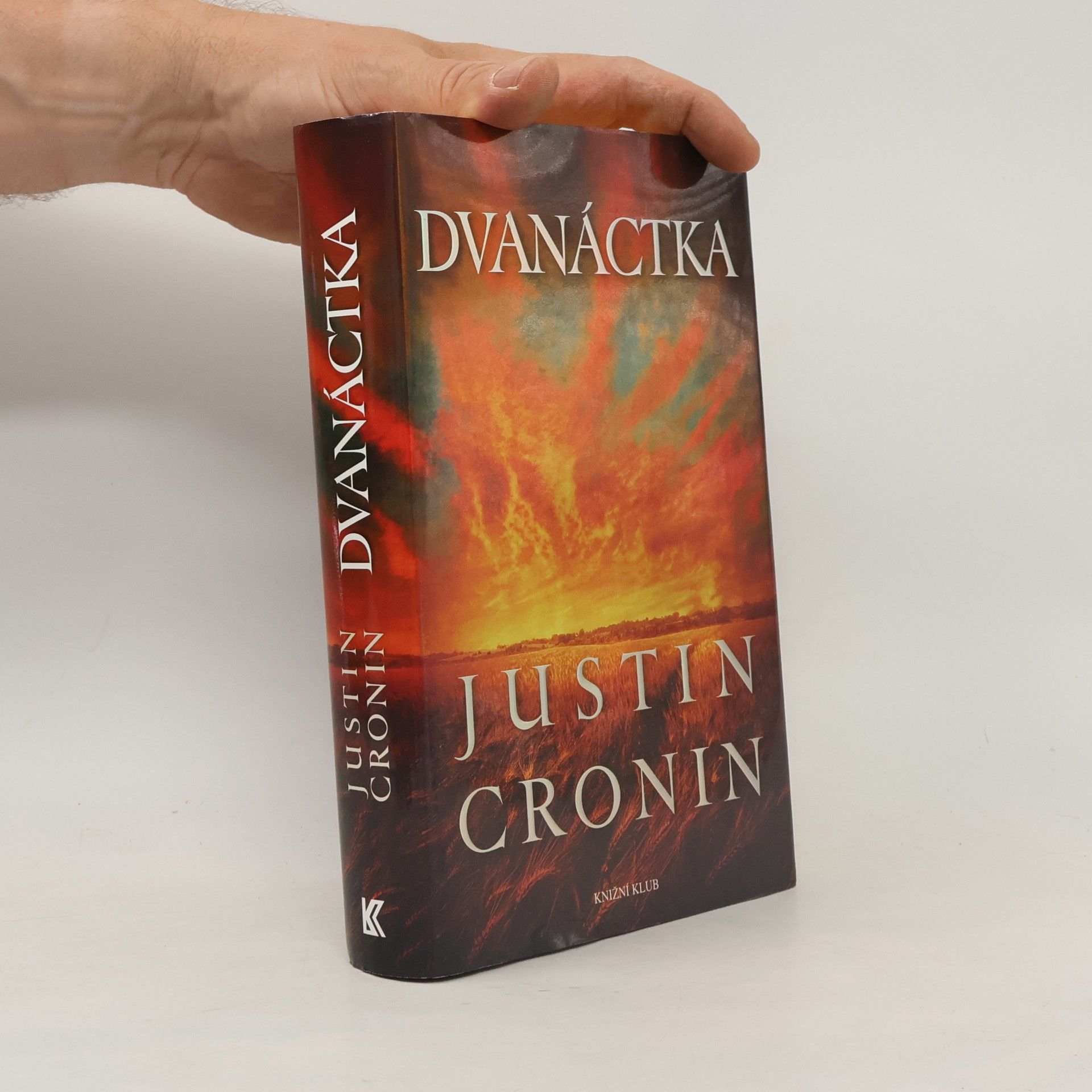 Justin Cronin Dvanáctka