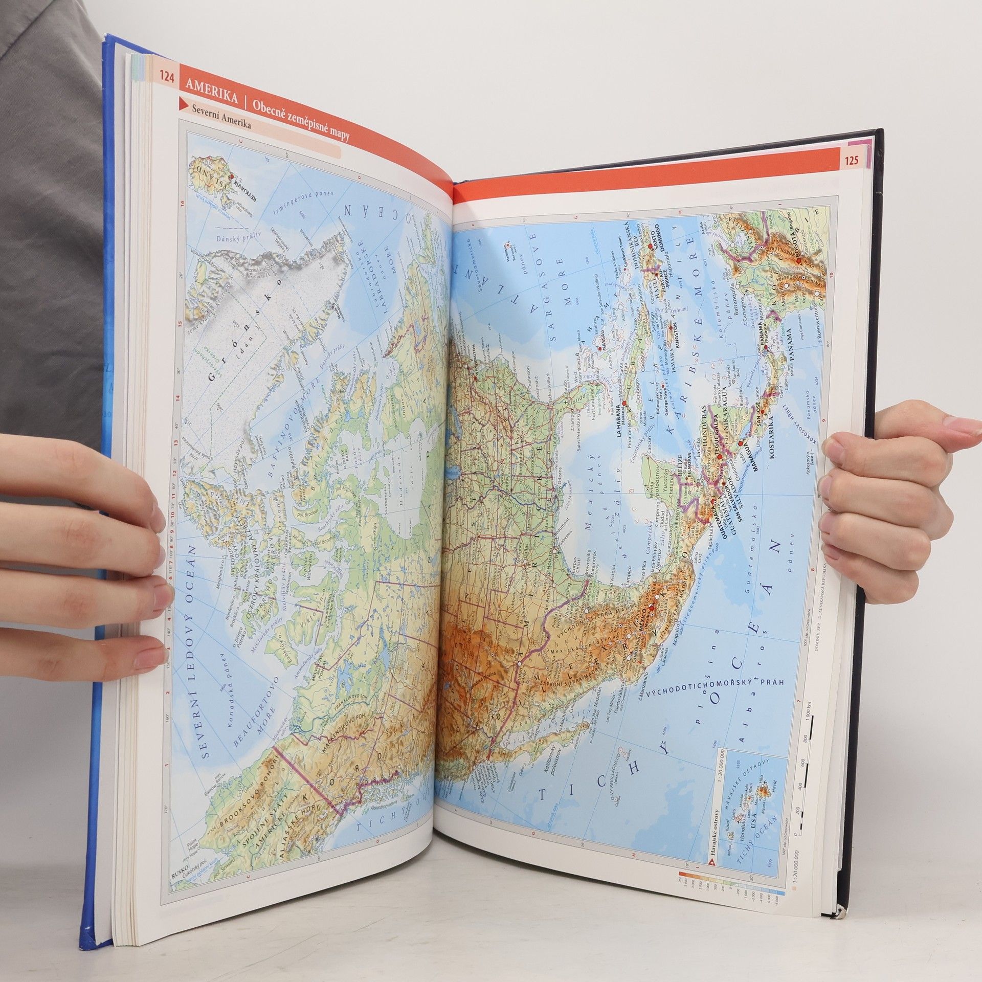 Auteurscollectief Školní atlas světa