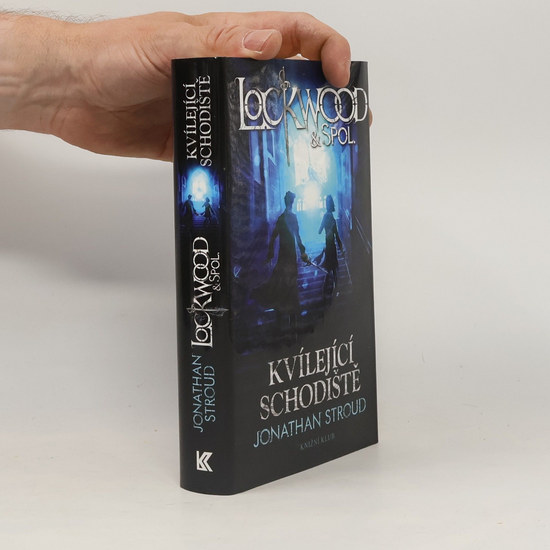 Jonathan Stroud Lockwood & spol. Kvílející schodiště