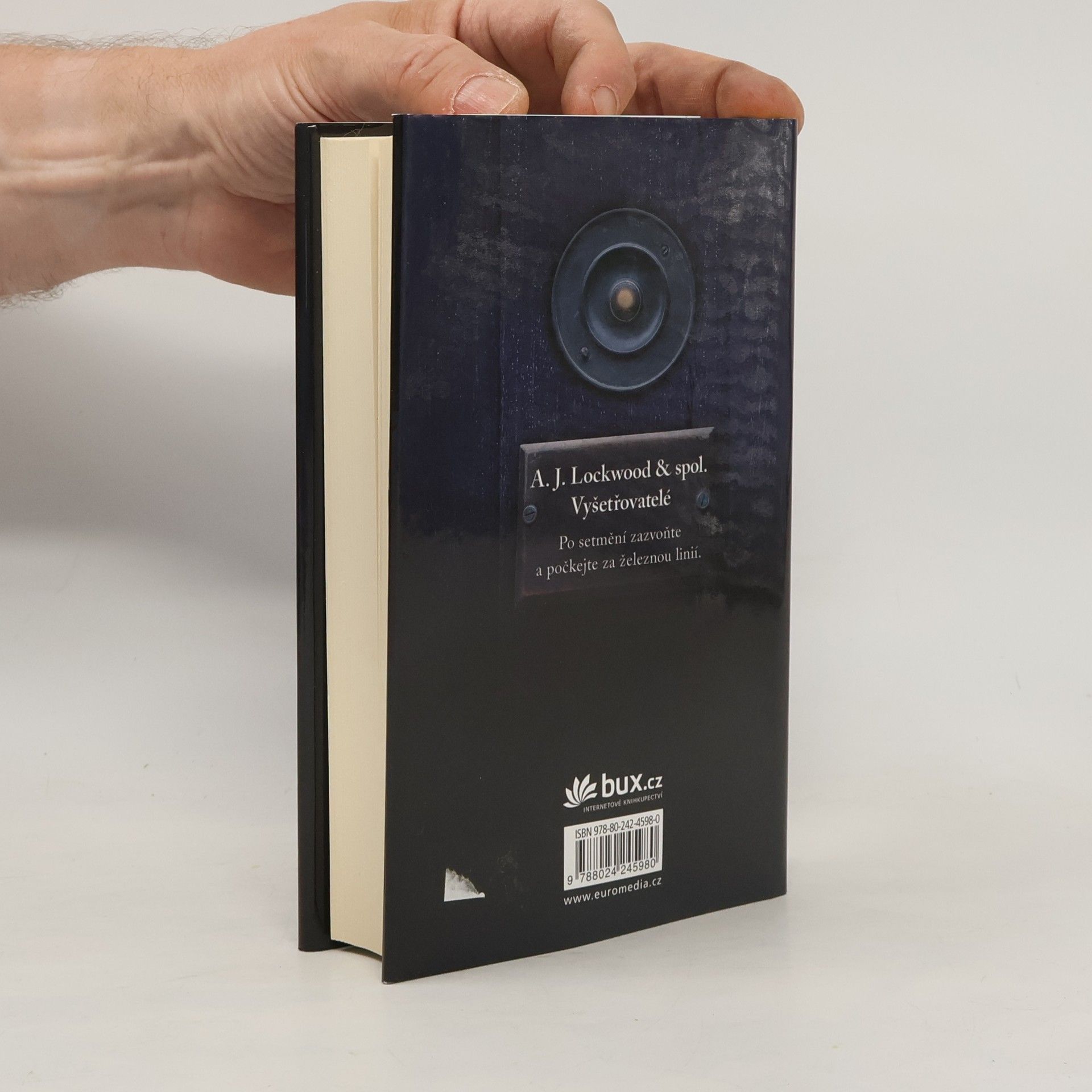 Jonathan Stroud Lockwood & spol. Kvílející schodiště