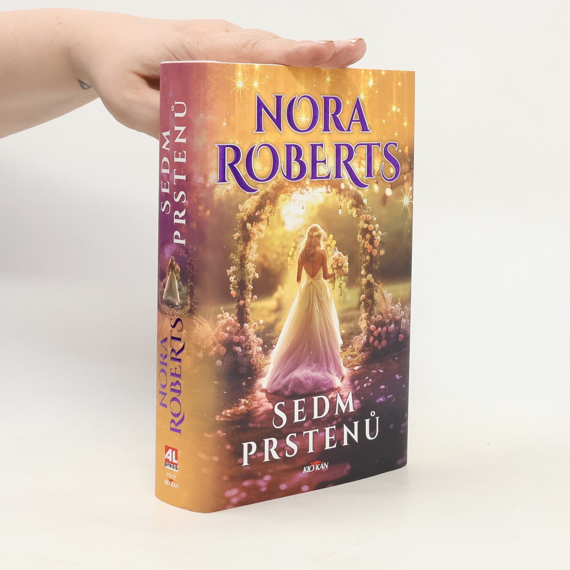 Nora Roberts Sedm prstenů