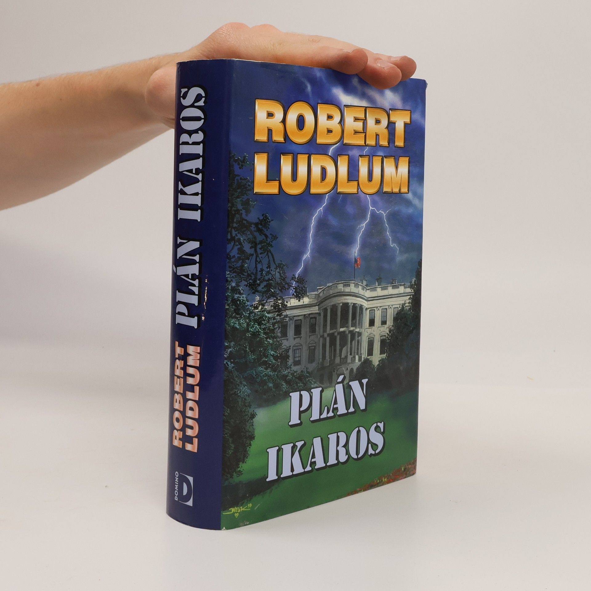 Robert Ludlum Plán Ikaros