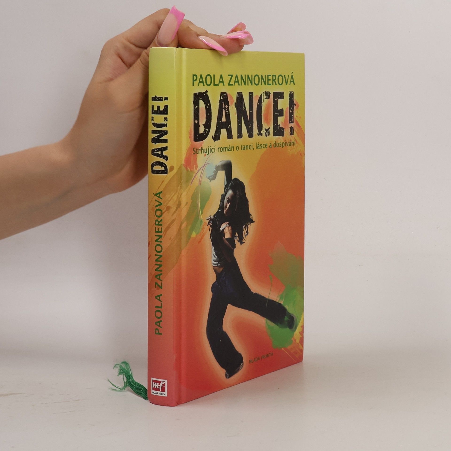 Dance! : strhující román o tanci, lásce a dospívání