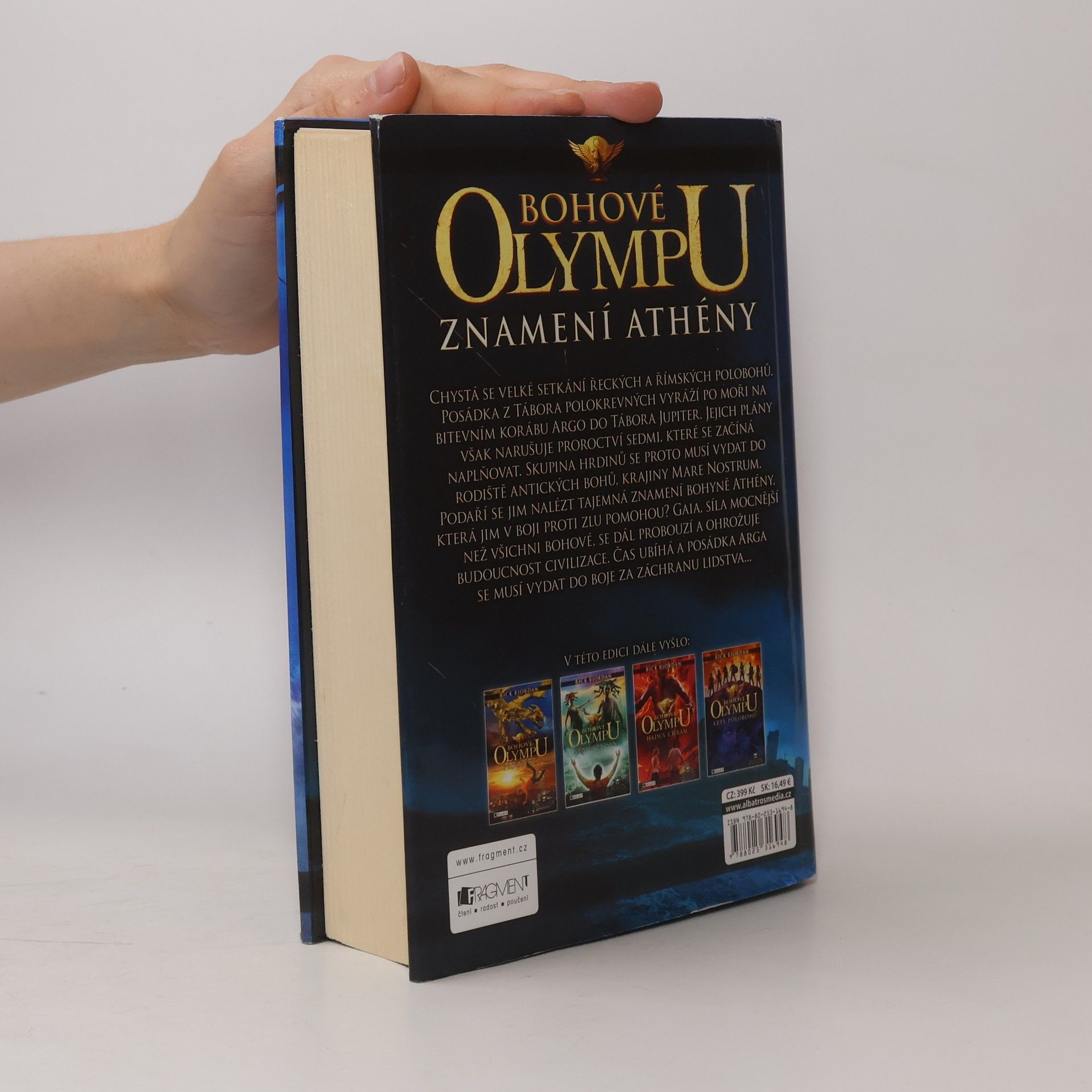 Rick Riordan Bohové Olympu. Znamení Athény