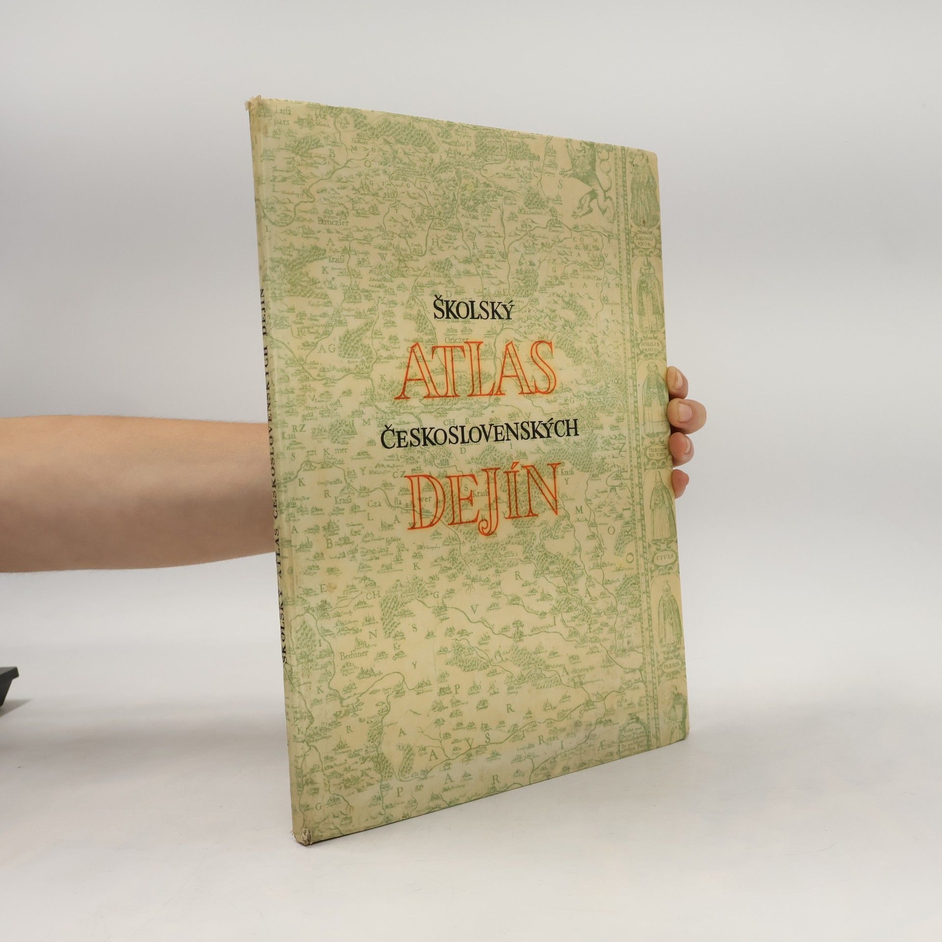 Various authors Školní atlas československých dějin